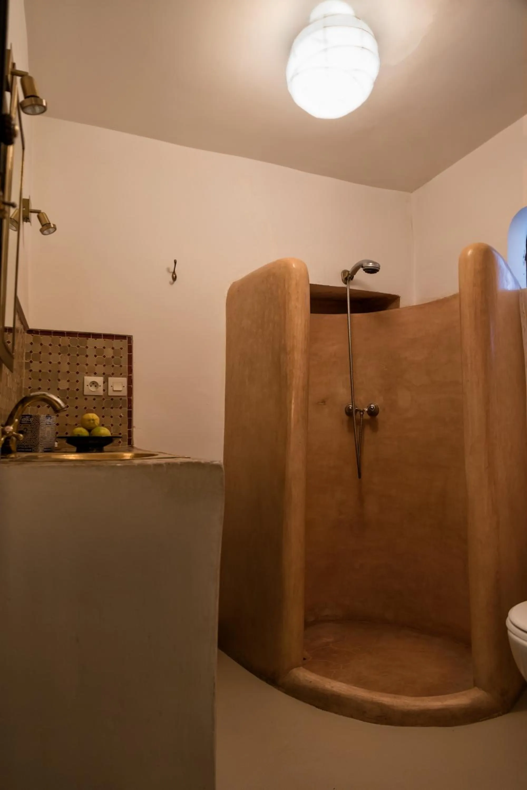 Shower in Riad SASHA