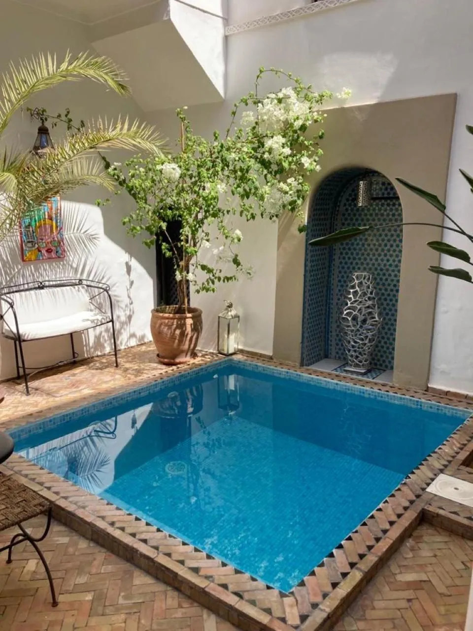 Swimming pool in Riad SASHA
