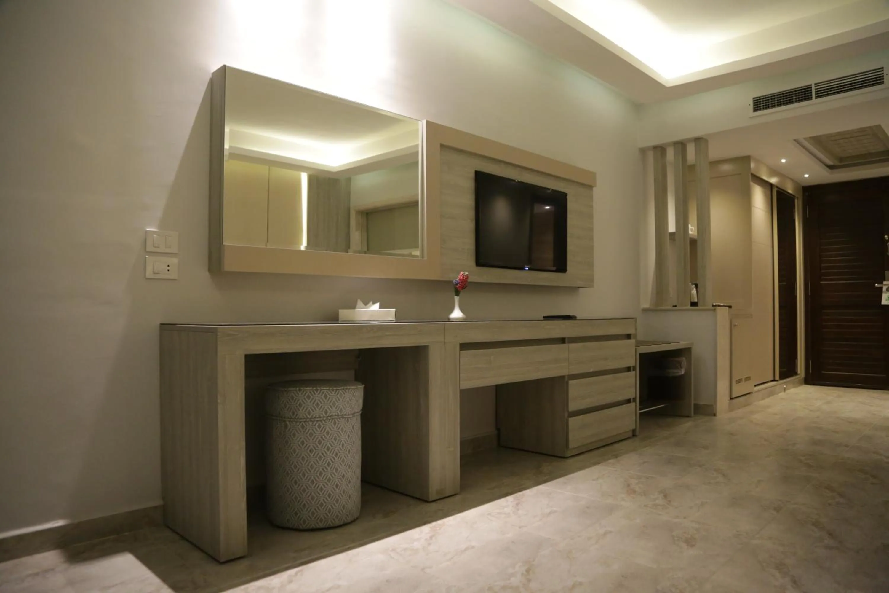 TV and multimedia in Ali Baba Palace Resort