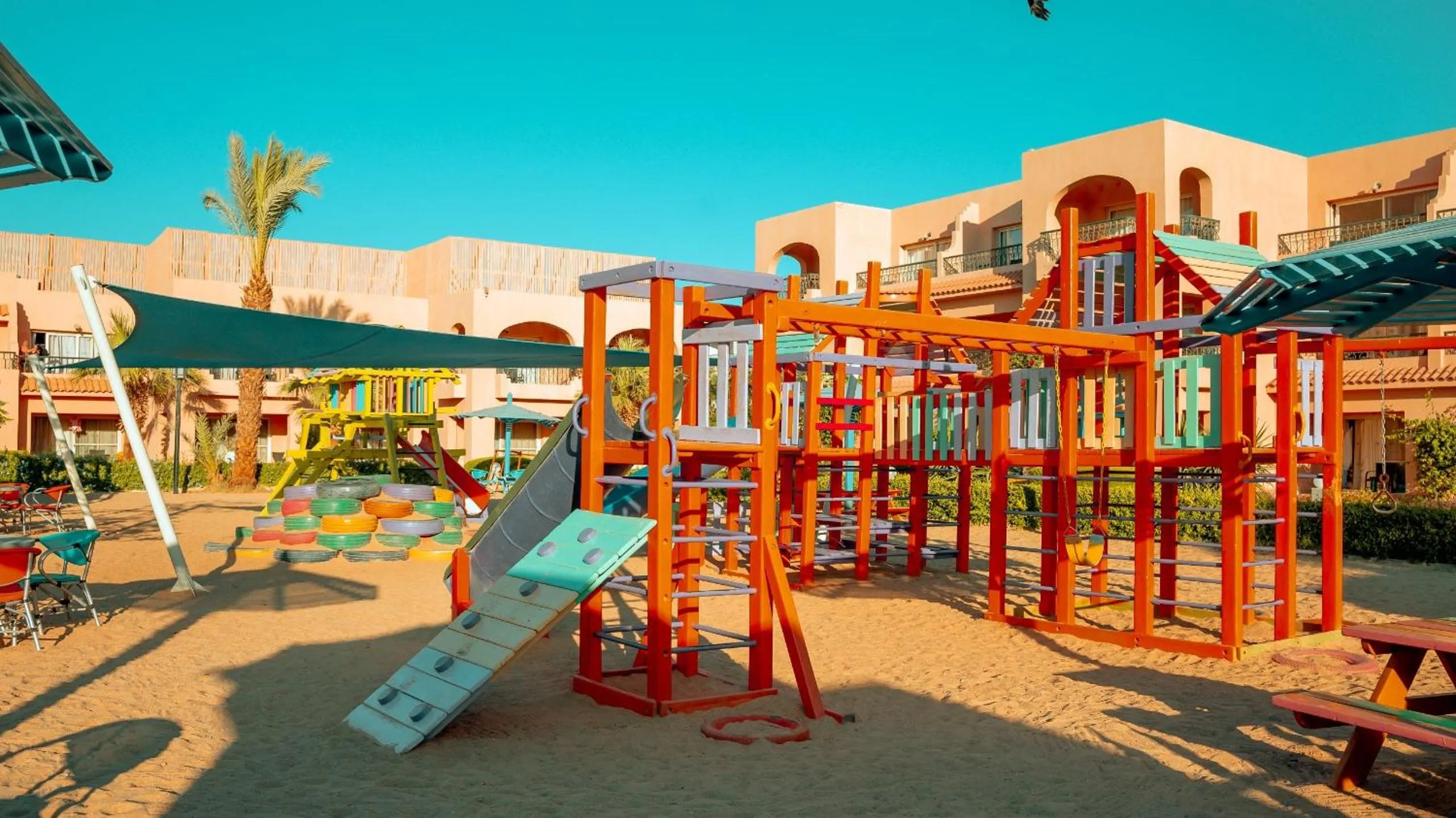 Day in Ali Baba Palace Resort