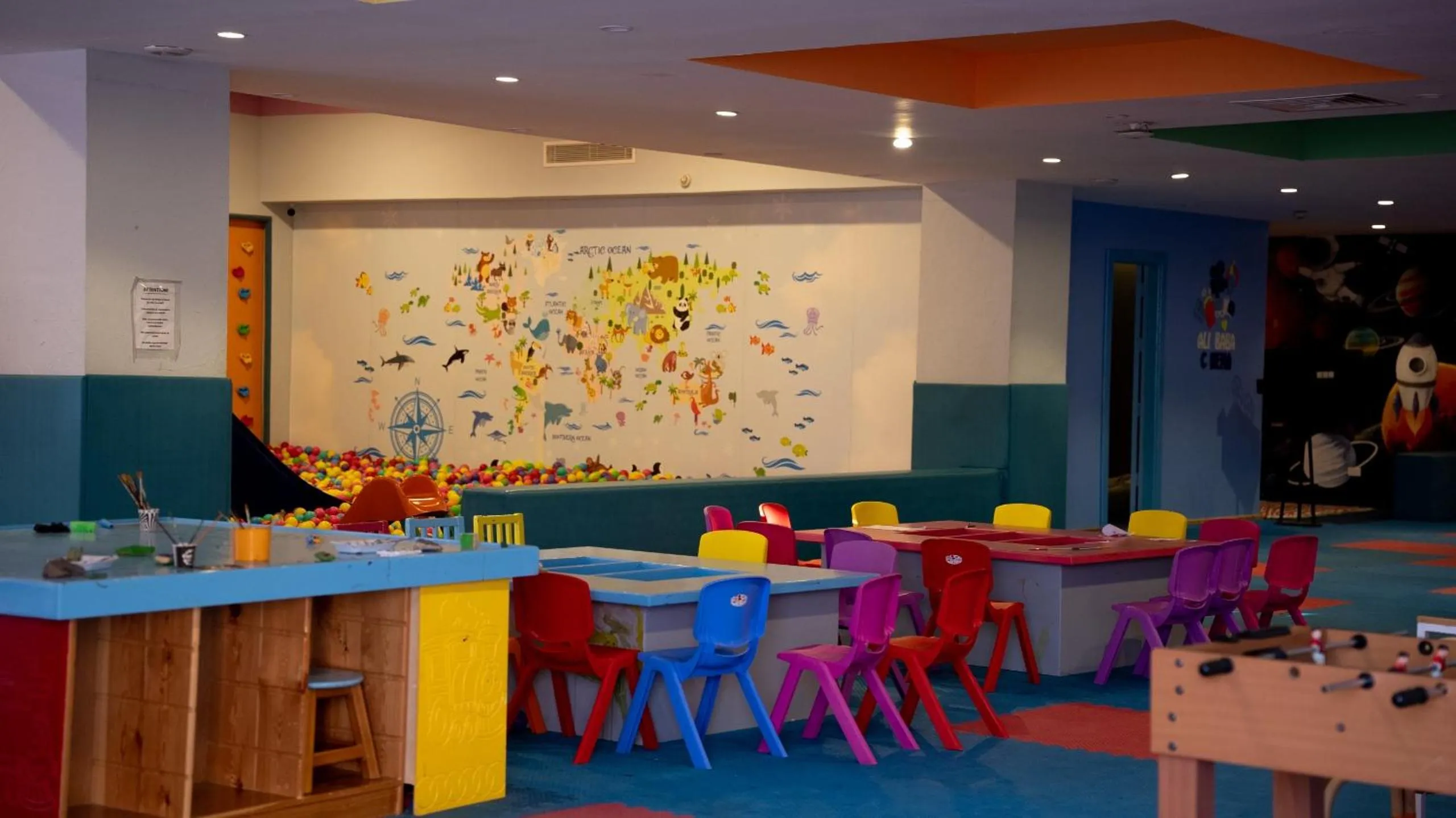 Kids's club in Ali Baba Palace Resort