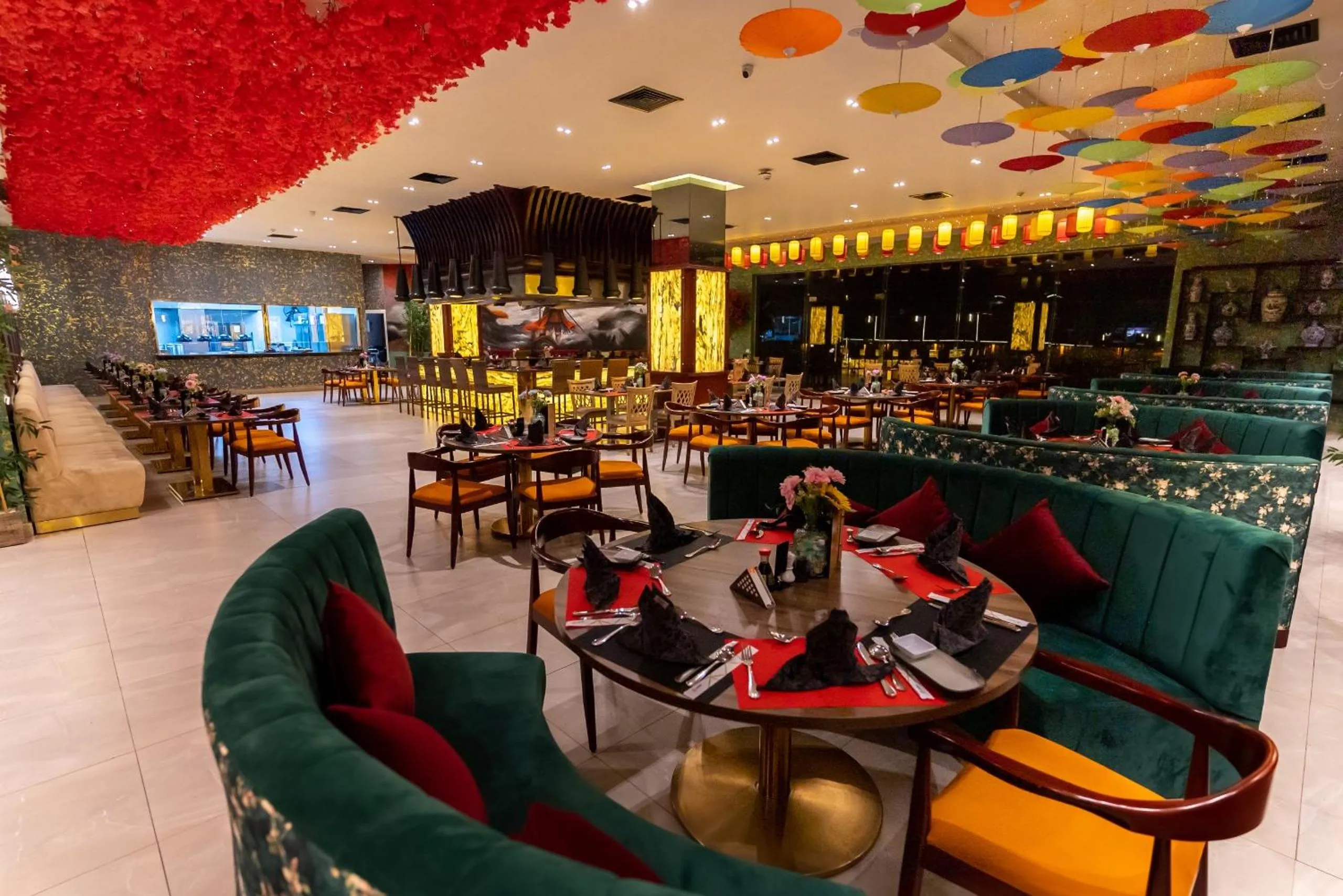 Restaurant/places to eat in Ali Baba Palace Resort