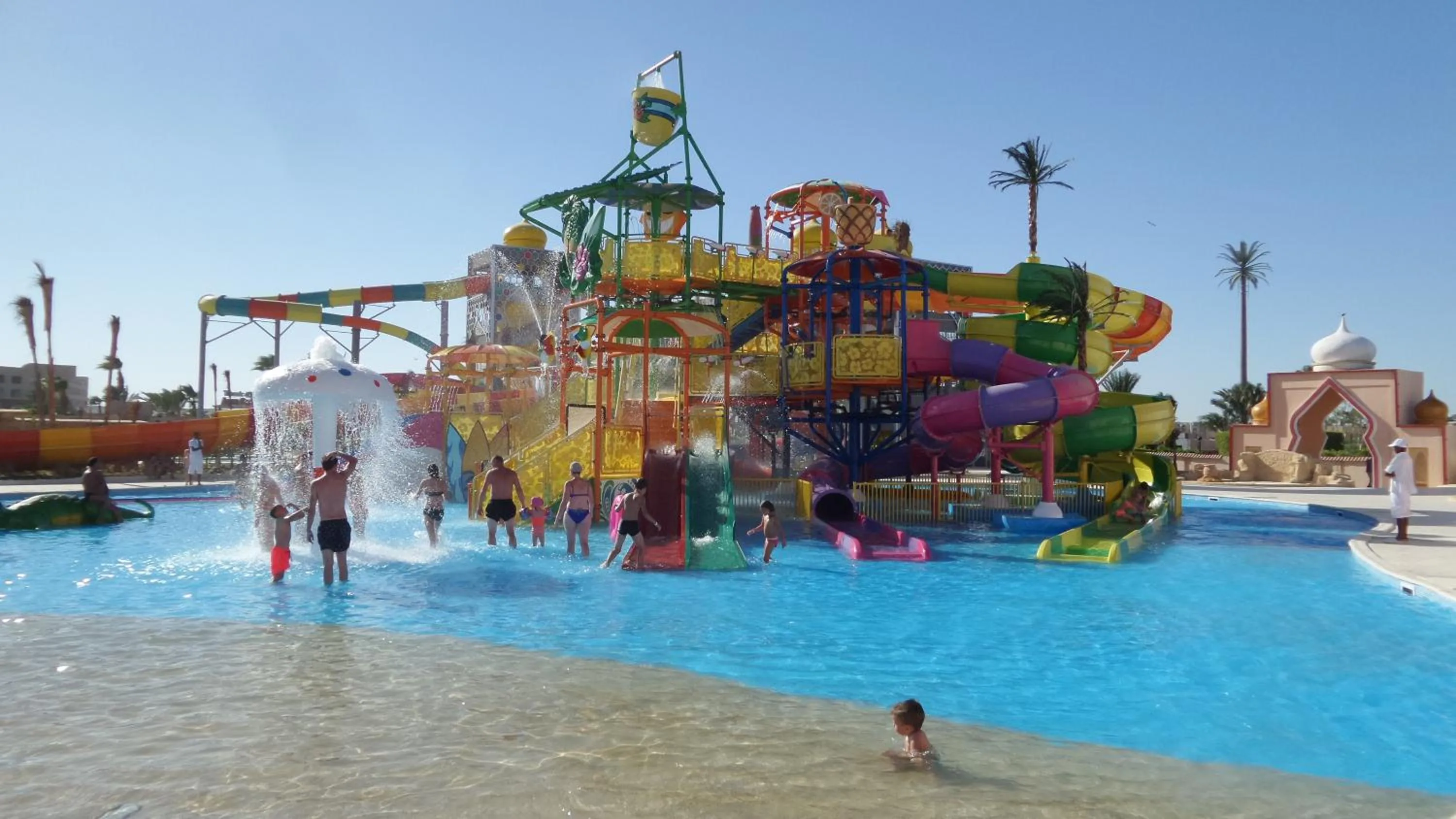 Day in Ali Baba Palace Resort