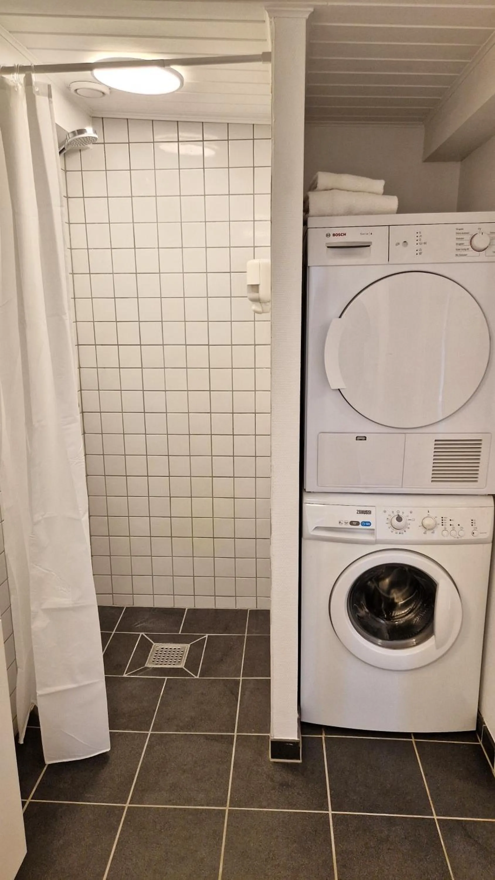 Bathroom in Hotel Town Living