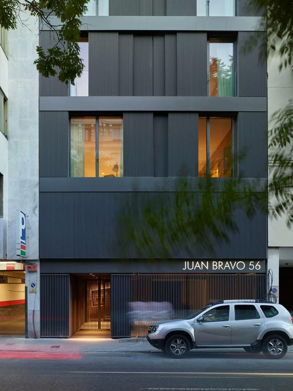 Property building in Hoom Apartments Juan Bravo