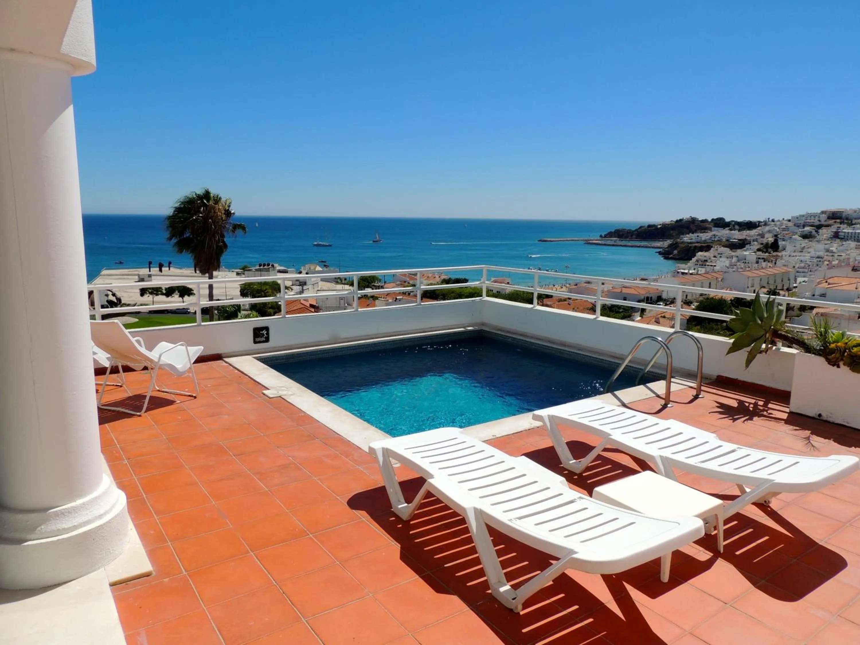 Day in Almar Hotel Apartamento