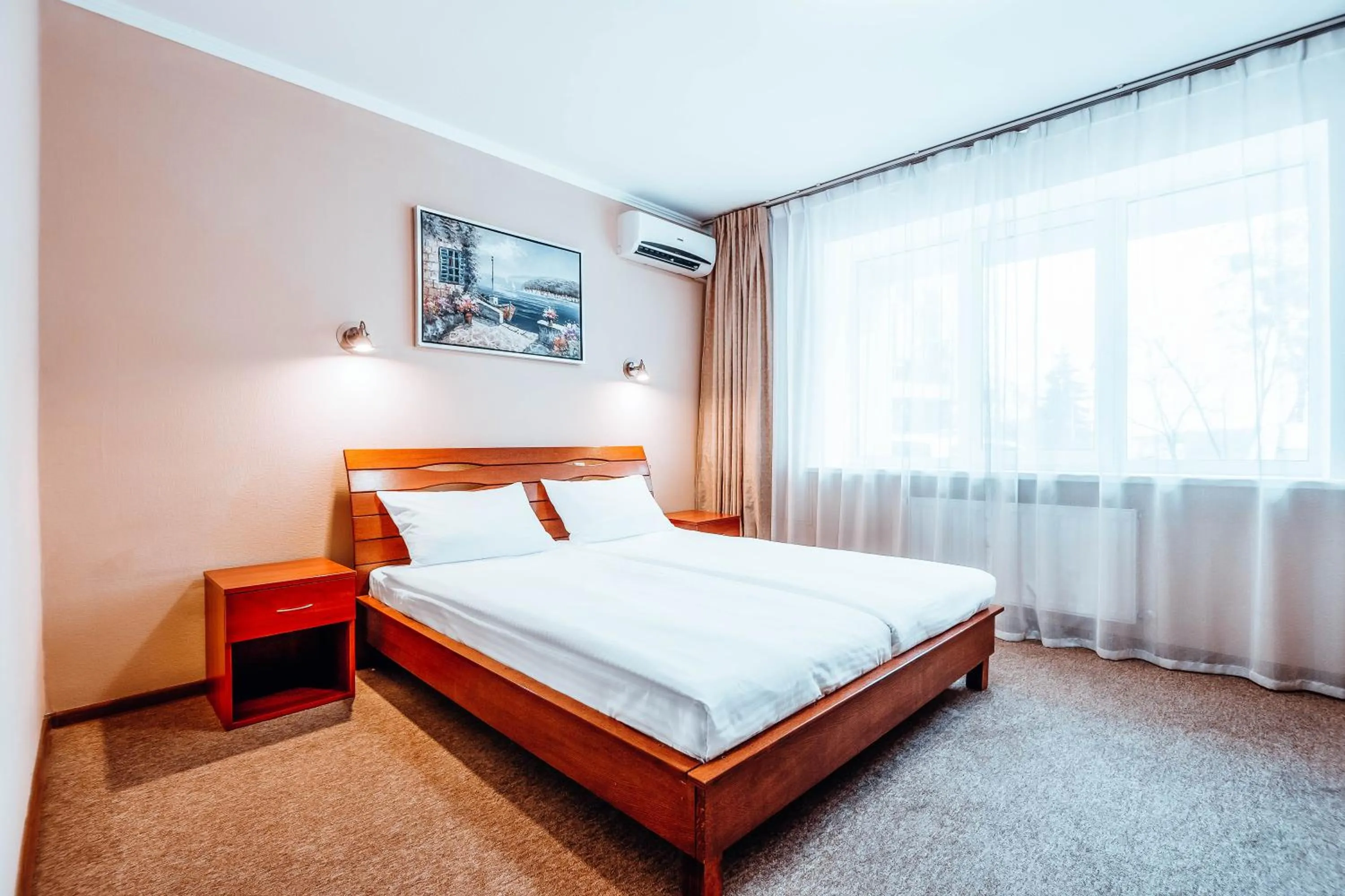 Bed in Black Sea Hotel Kyiv