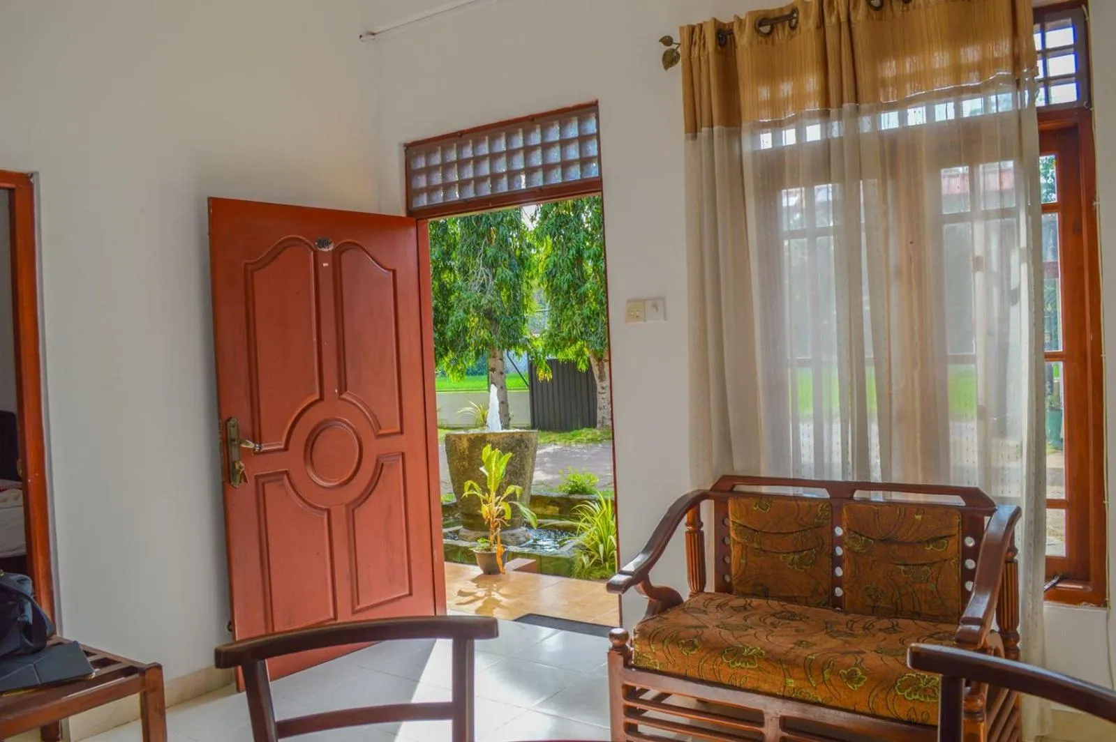 Living room in Airport Green View Hotel Katunayake