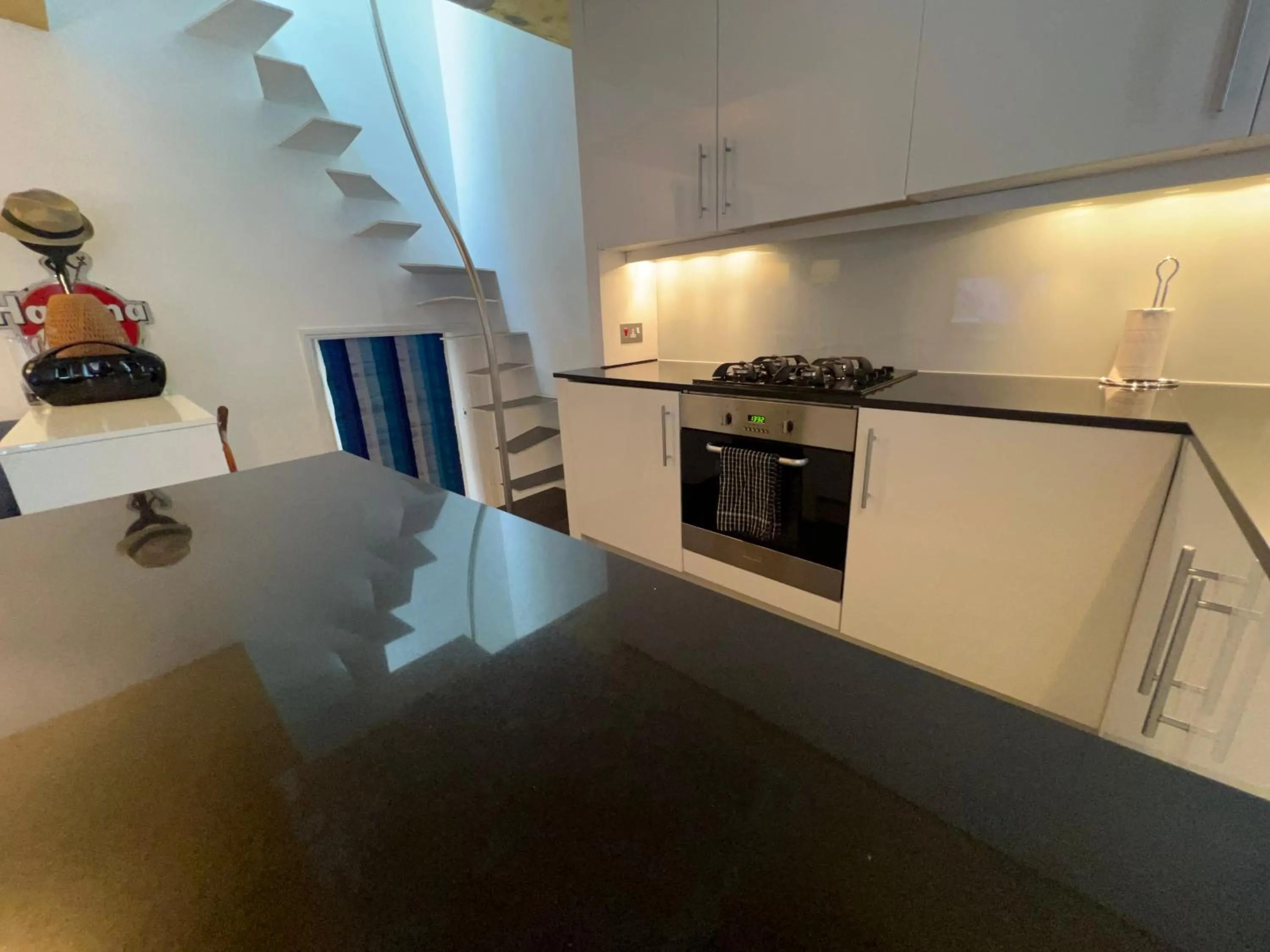 Studio Apartment, Covent Garden