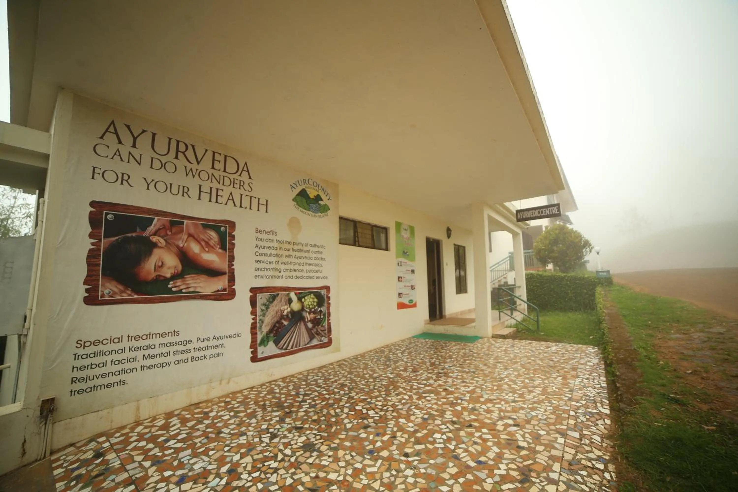 Massage in Ayur County Resort