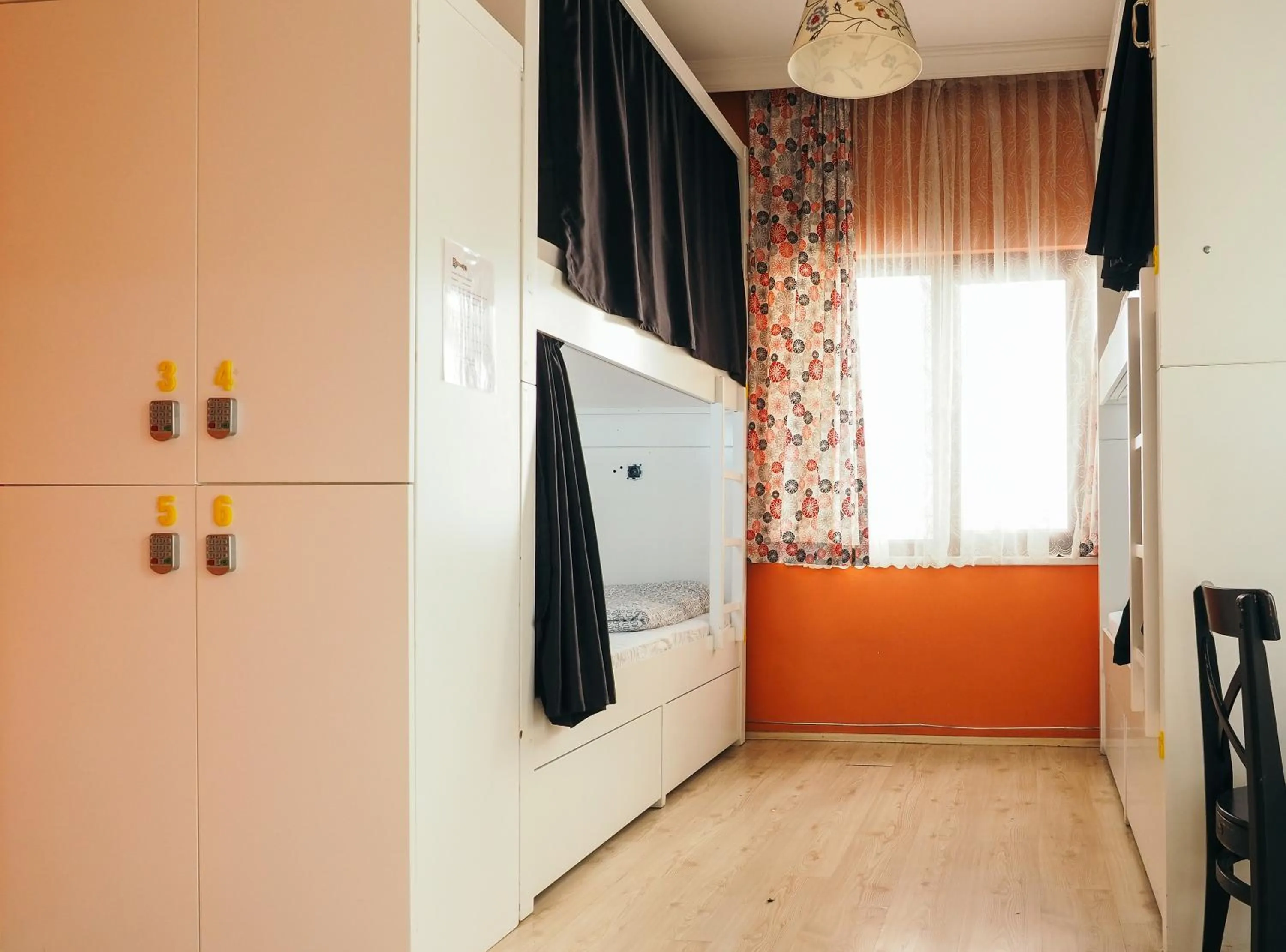 bunk bed in Deeps Hostel Ankara