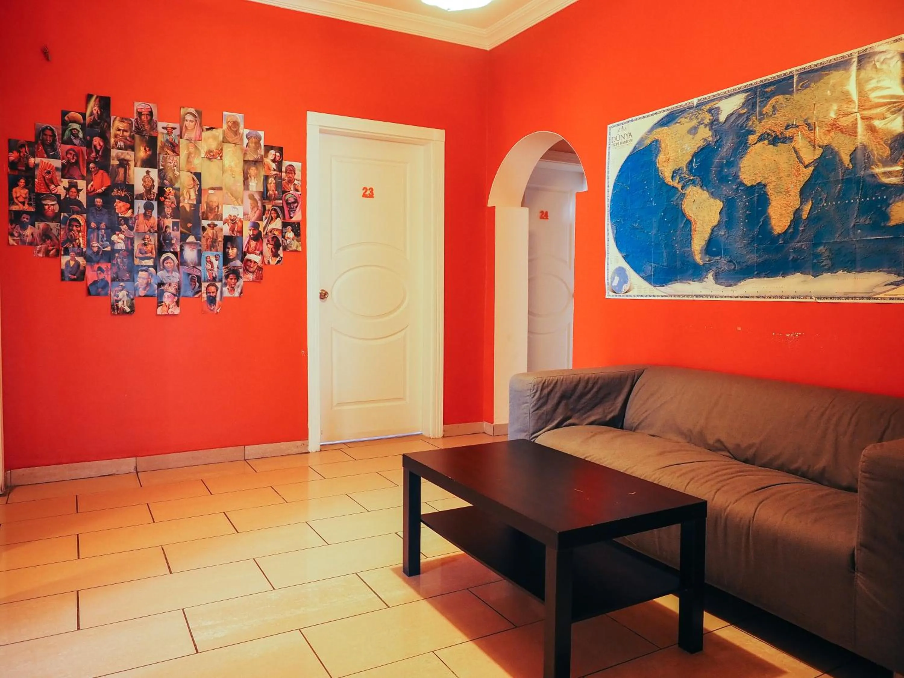 Seating area in Deeps Hostel Ankara