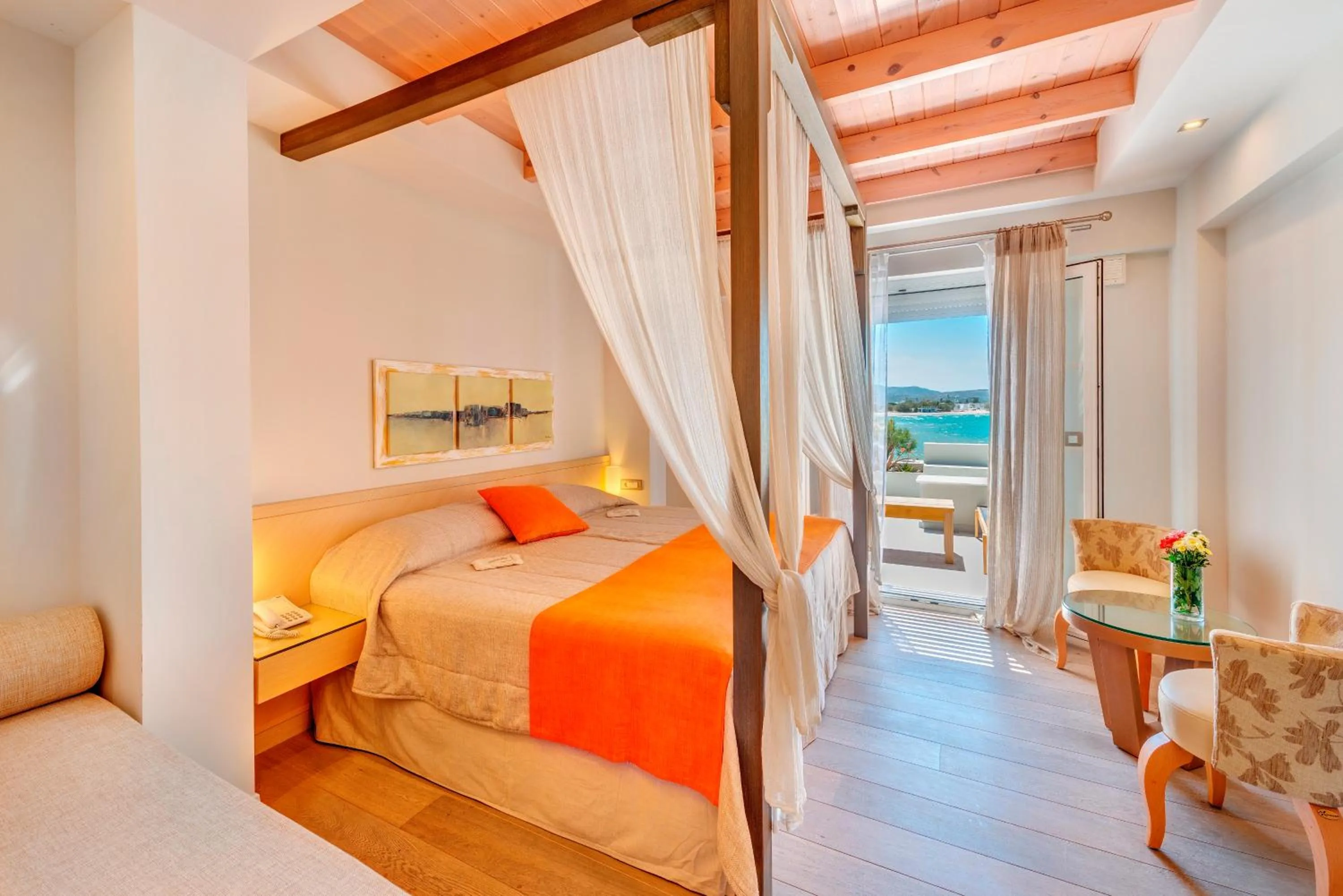 Day, Bed in Nissaki Beach Hotel