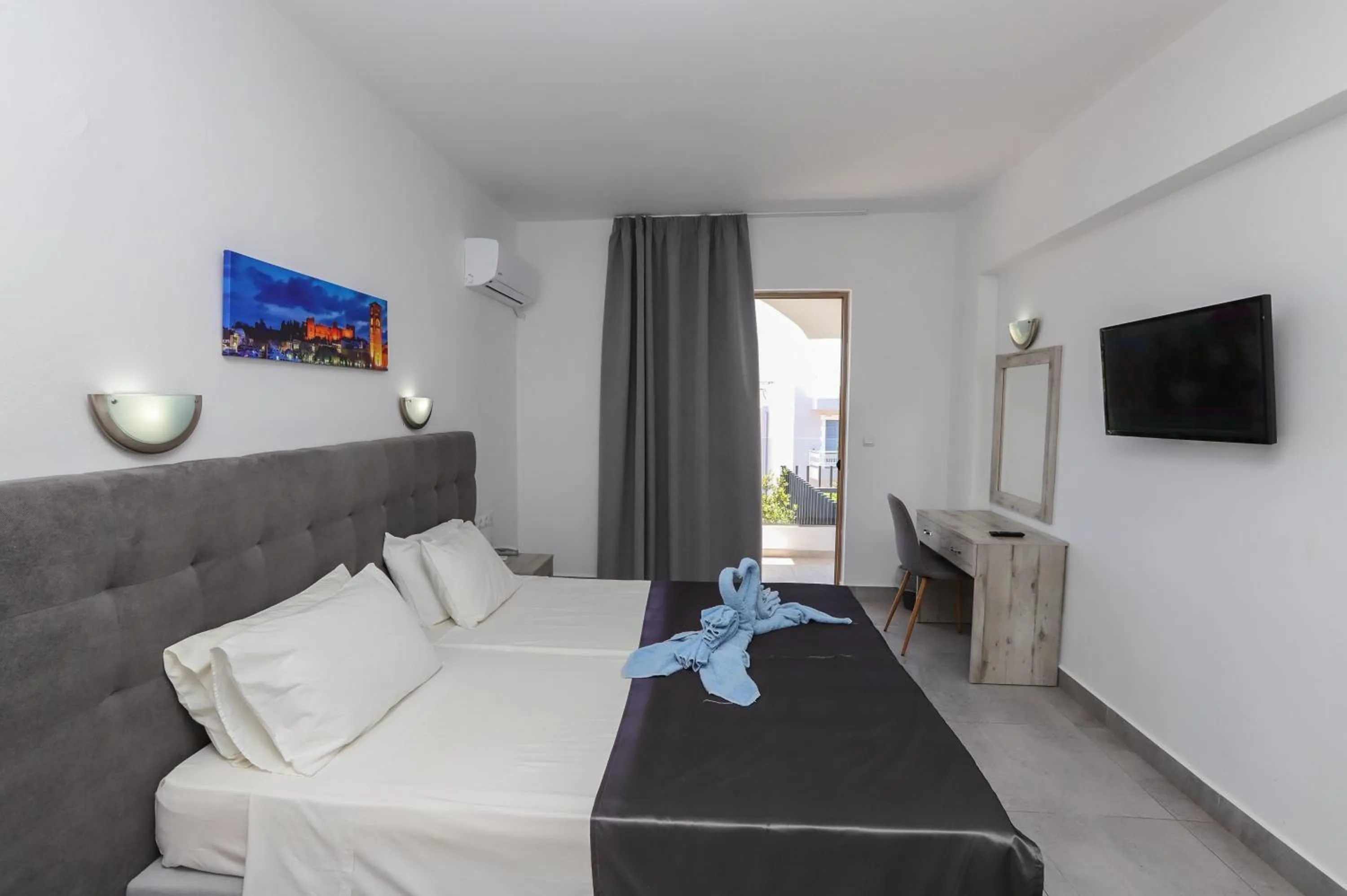 Photo of the whole room in BELVITA Hotel