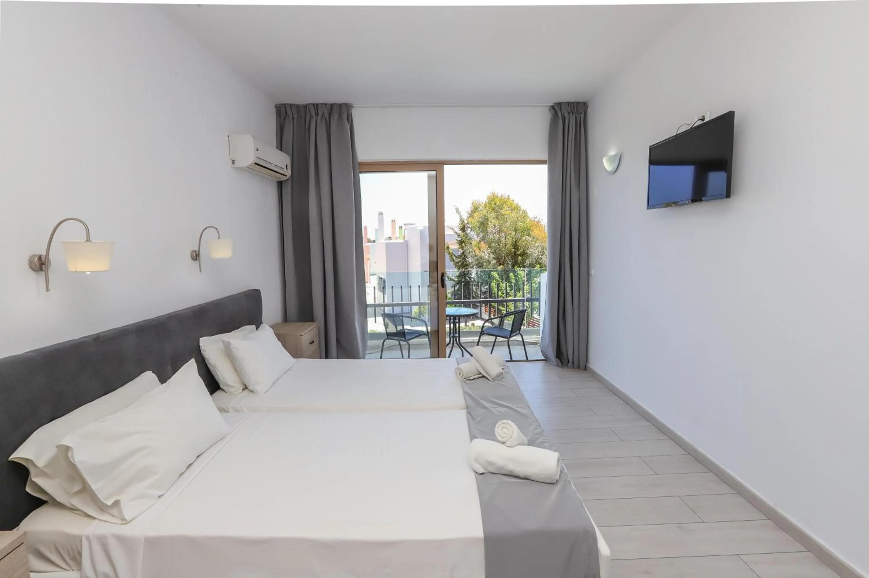 Photo of the whole room in BELVITA Hotel