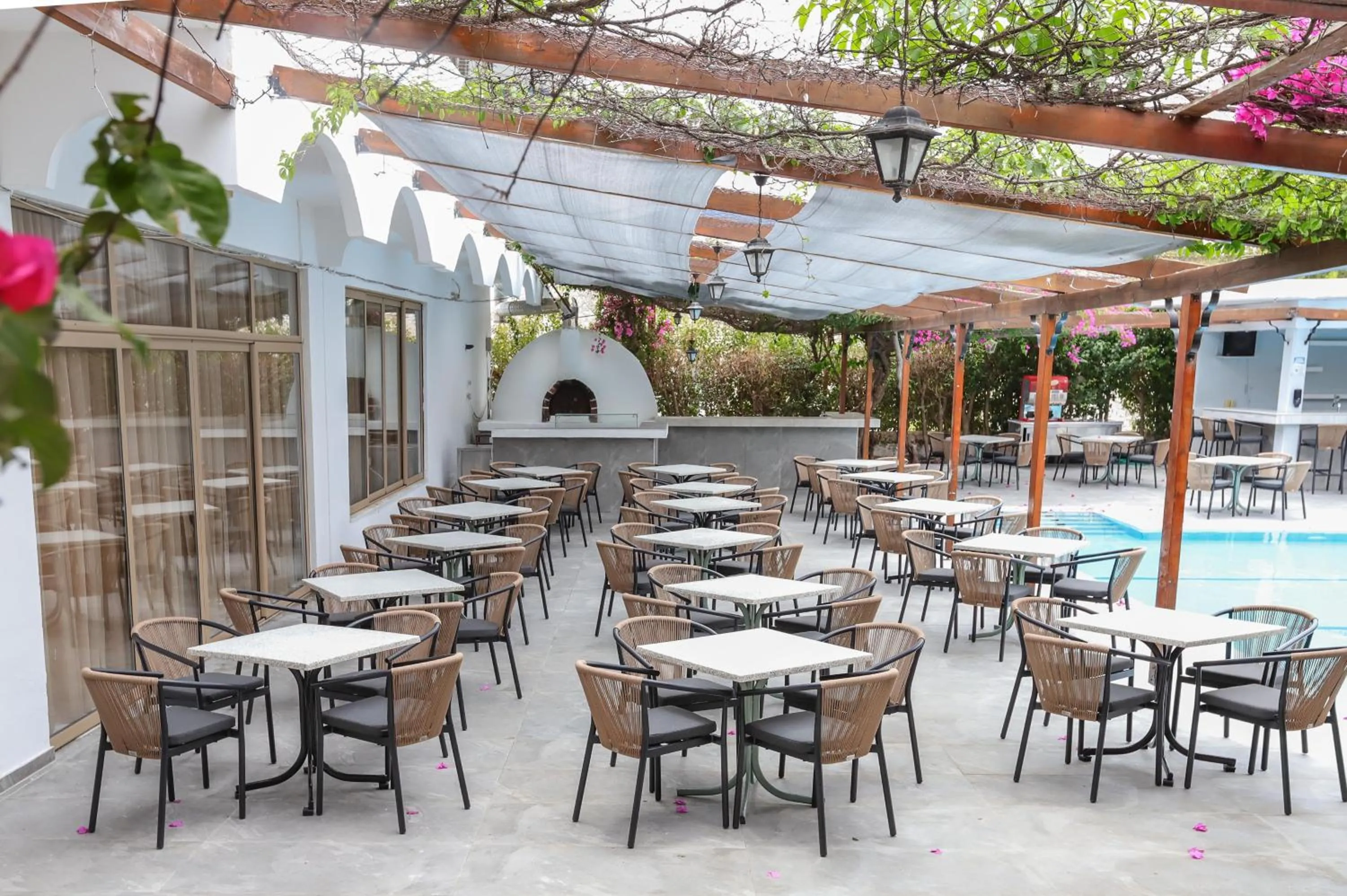 Swimming pool in BELVITA Hotel