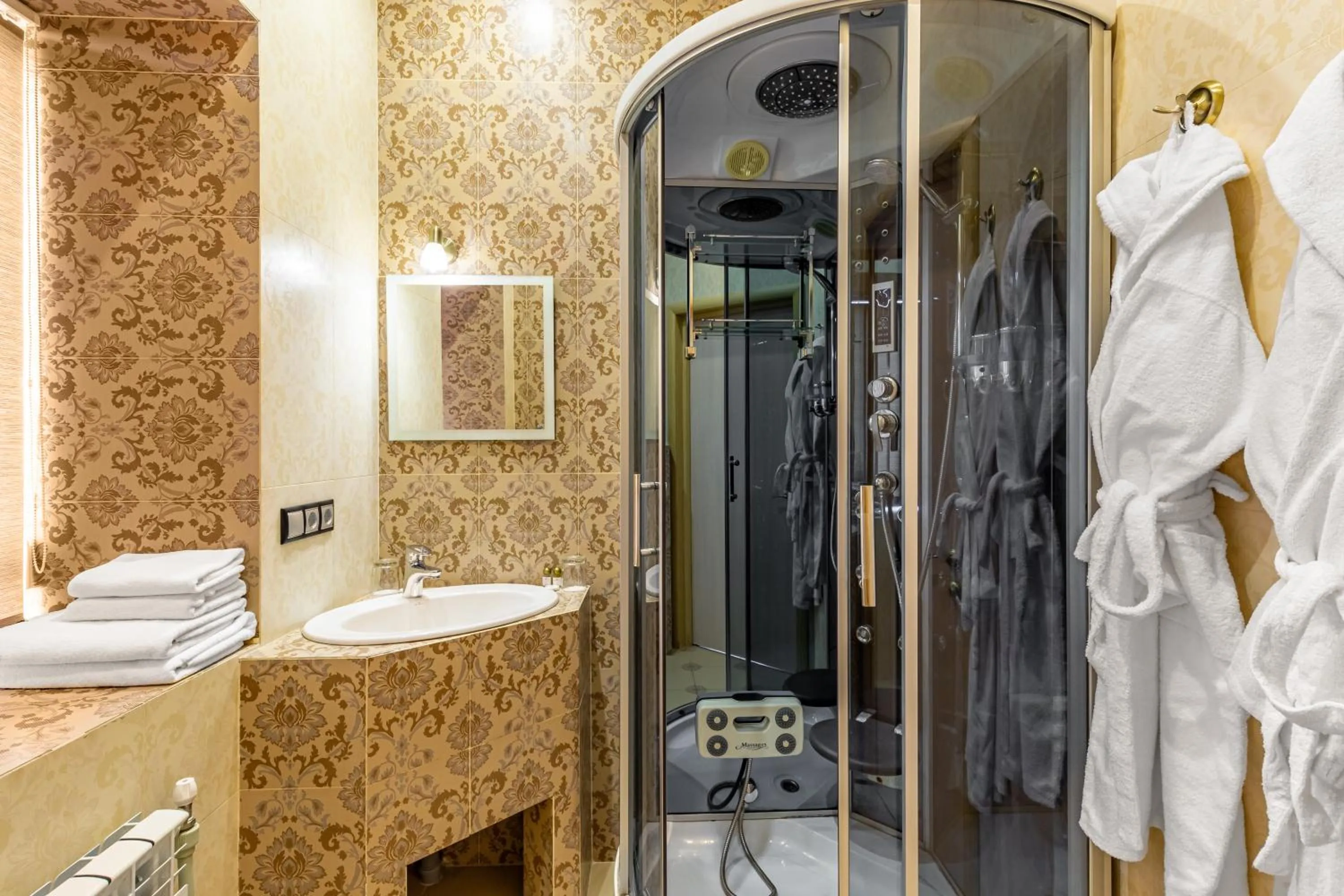 Bathroom in Ambassador Plaza