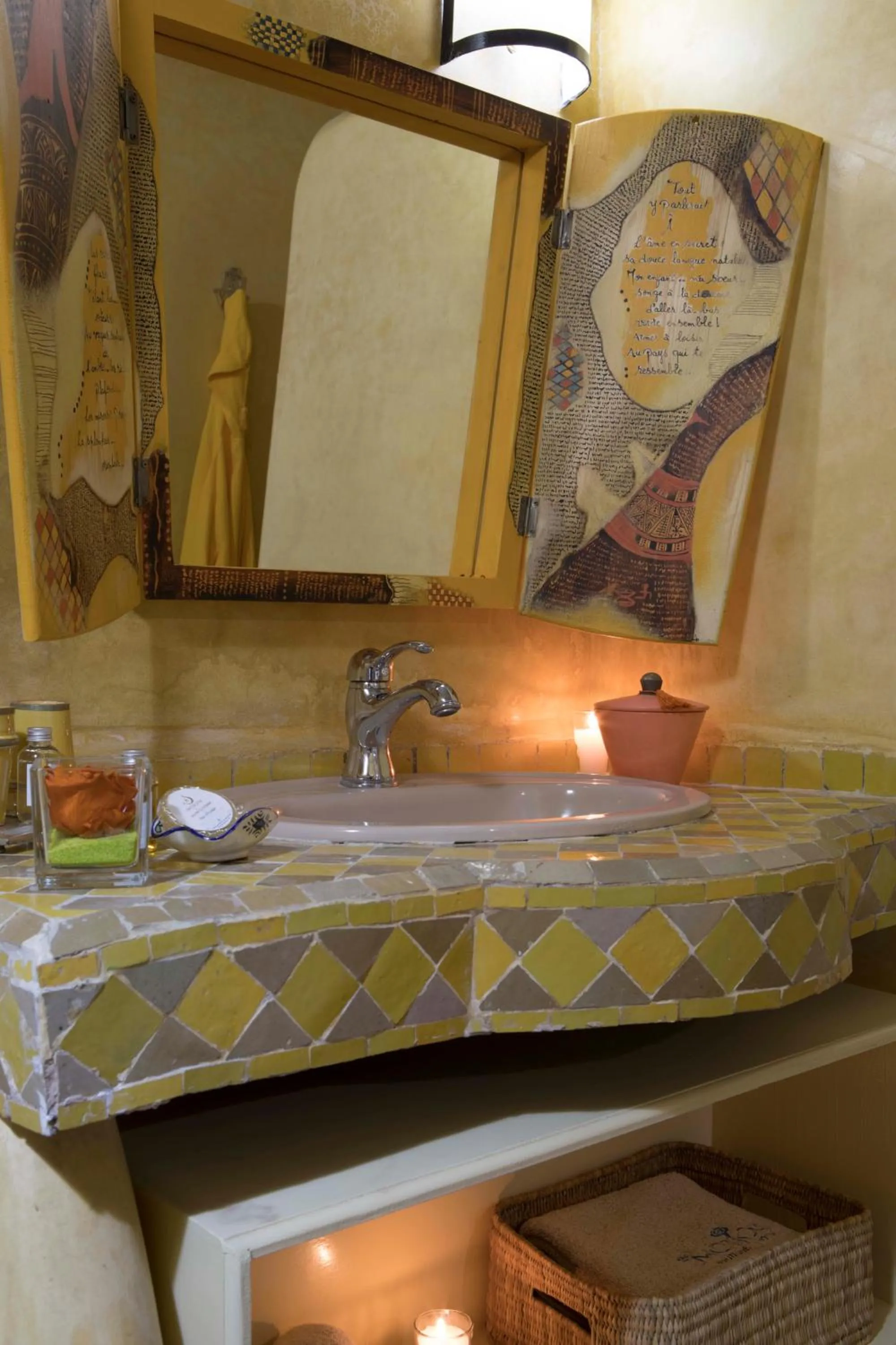 Bathroom in Riad Emotion