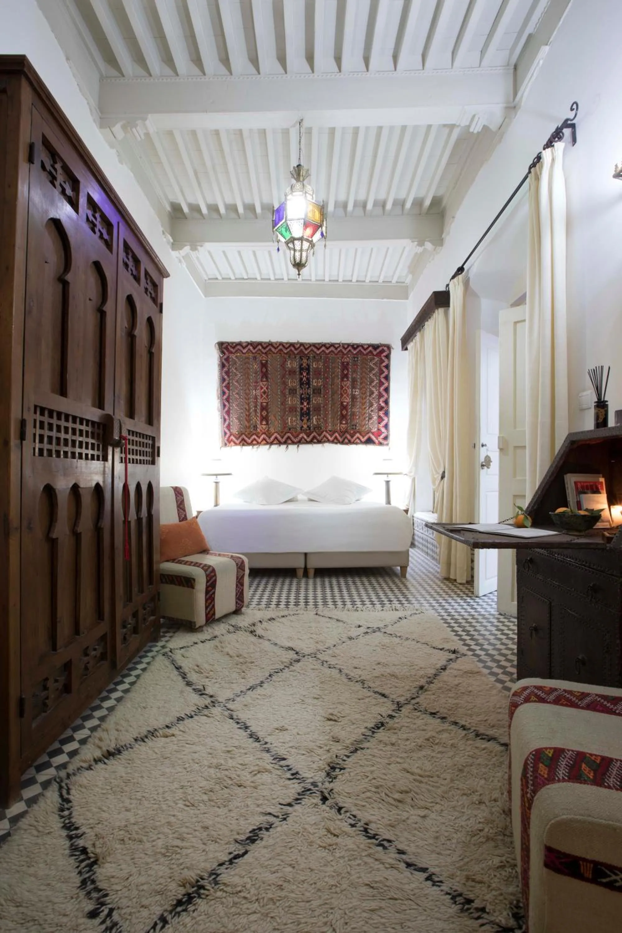 Decorative detail, Bed in Riad Emotion
