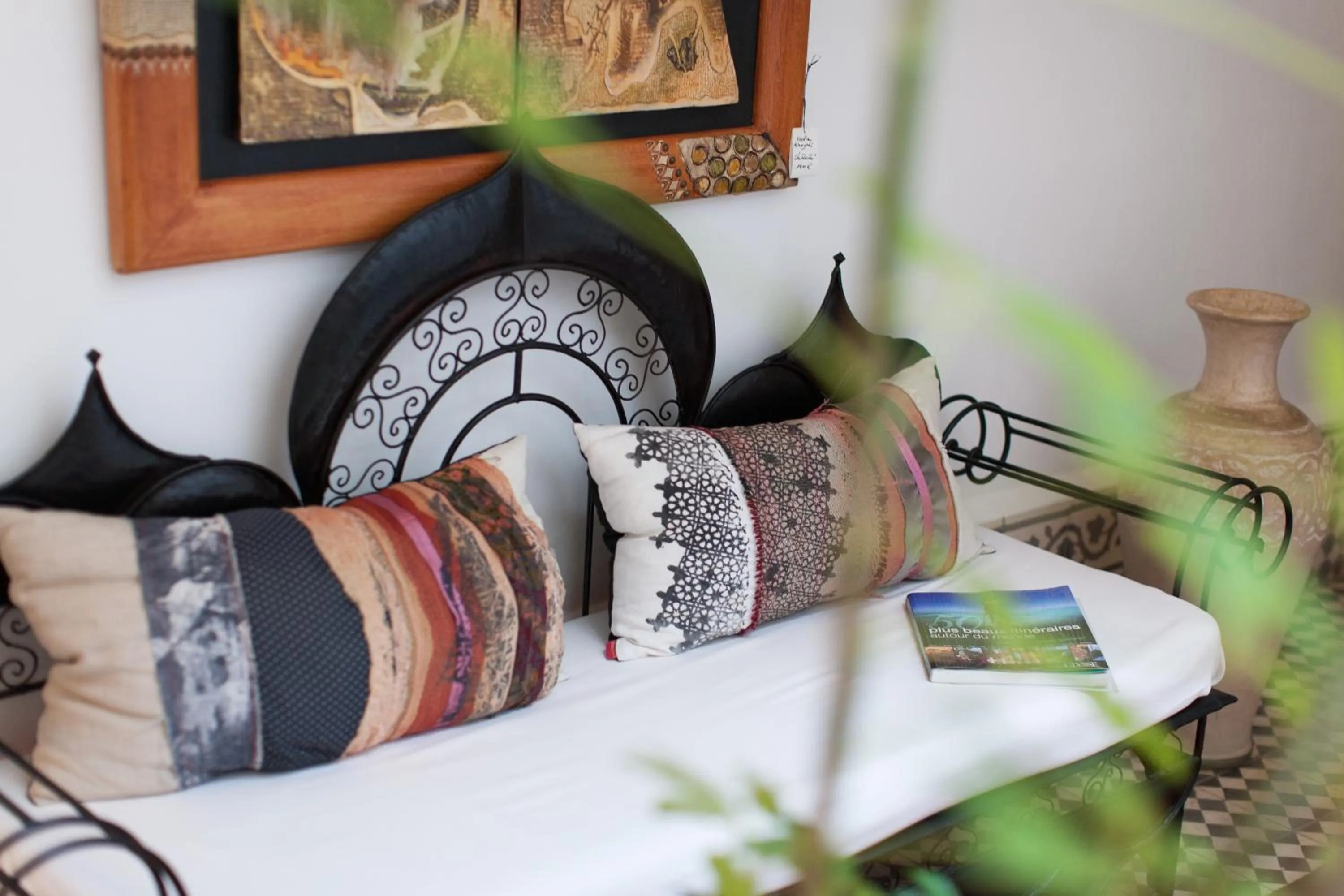 Decorative detail, Bed in Riad Emotion