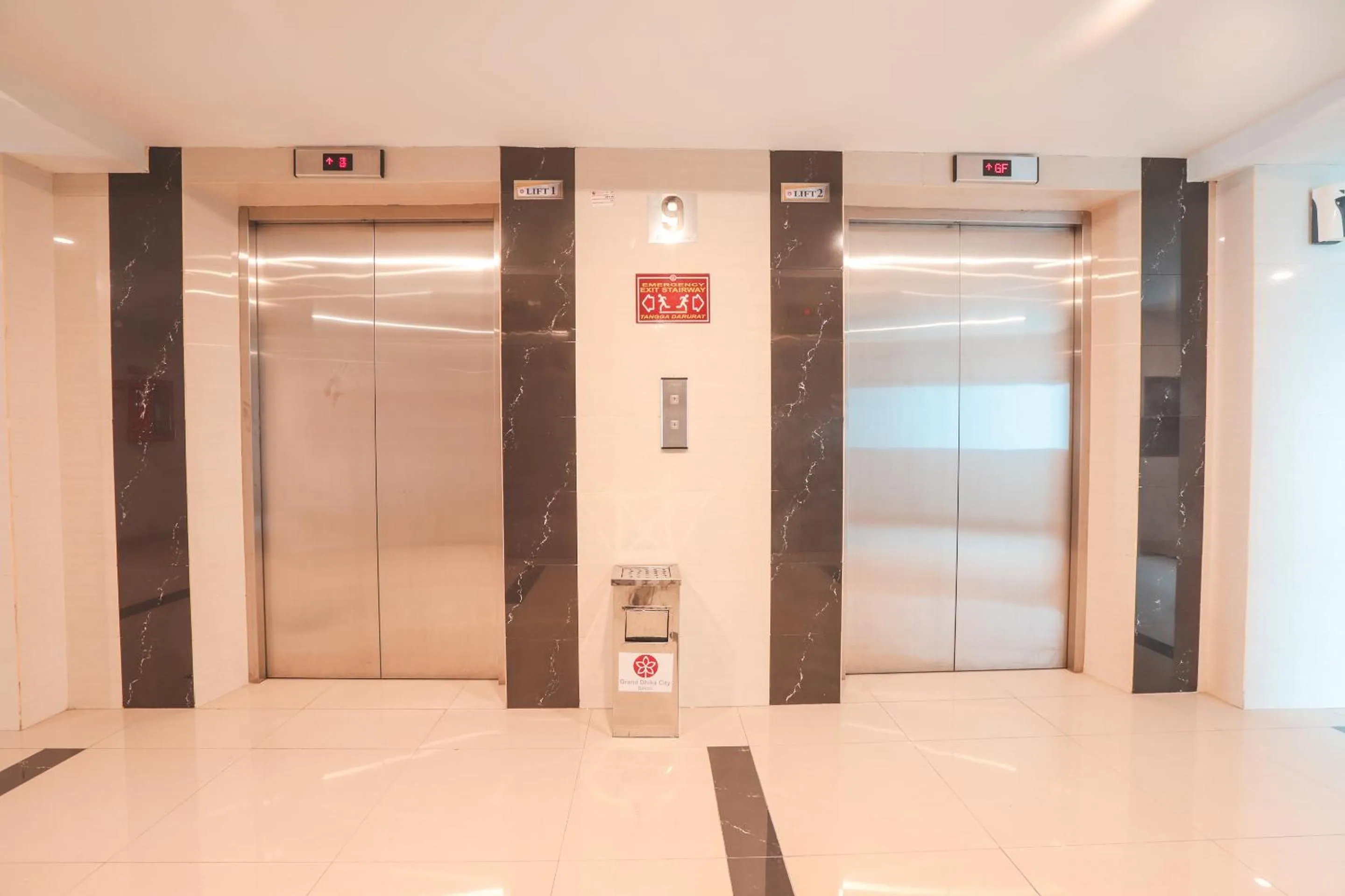 Area and facilities, Bathroom in OYO  Flagship 755 Appartel Grand Dhika City