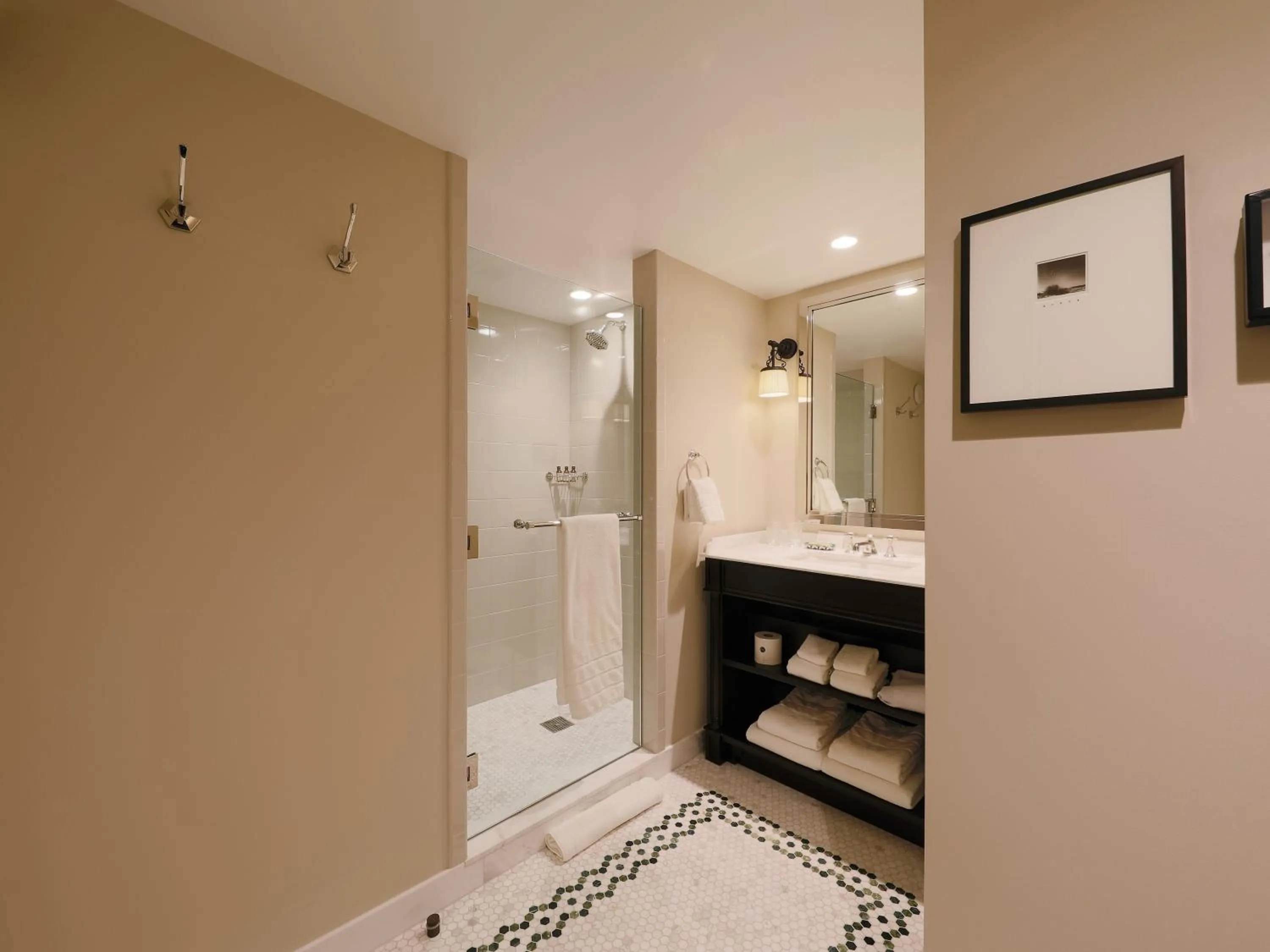 Bathroom, Bed in NoMad Las Vegas