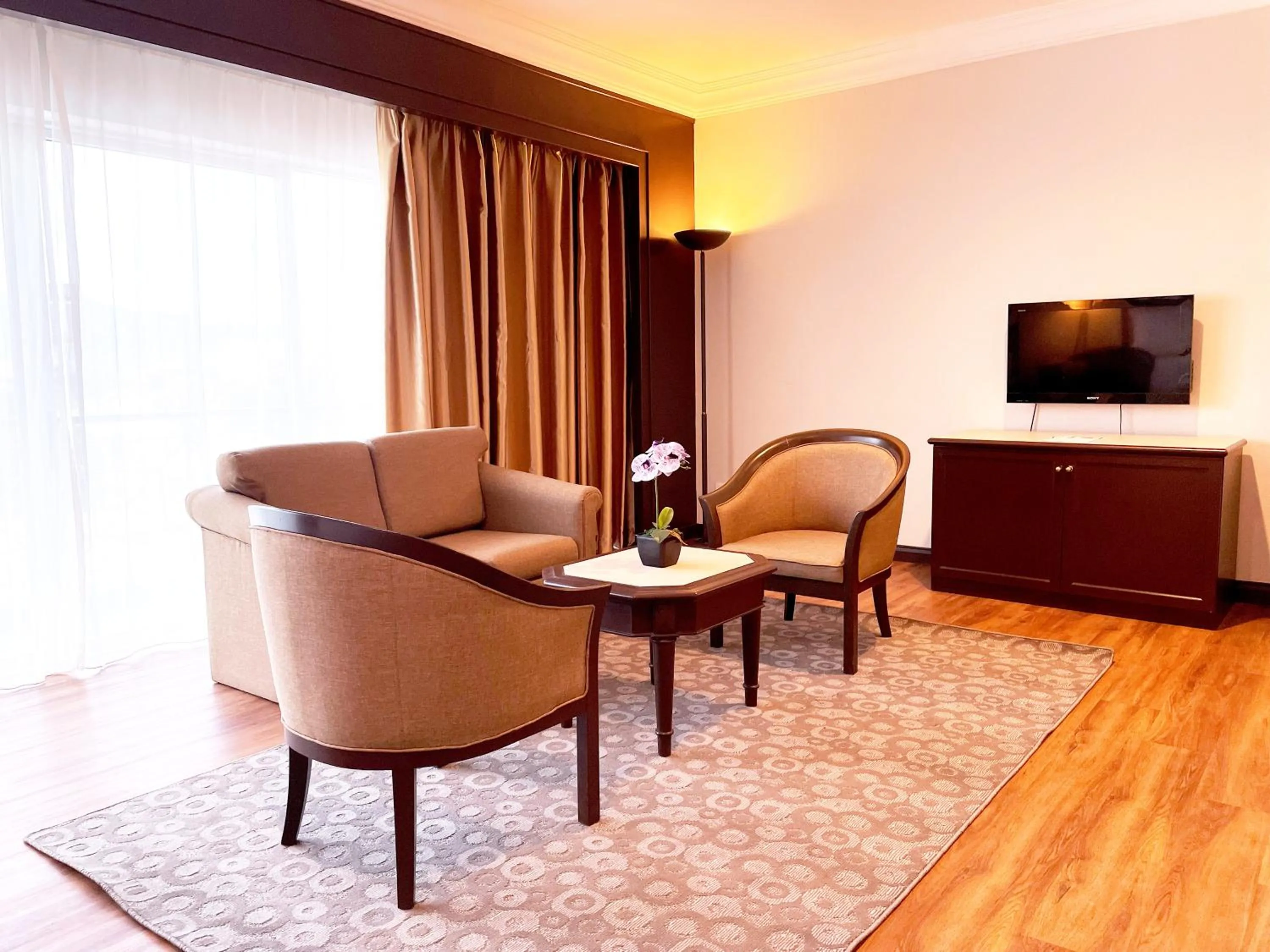 Living room in Grand Darul Makmur Hotel Kuantan