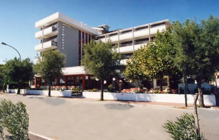 Property building in Hotel Palmarosa