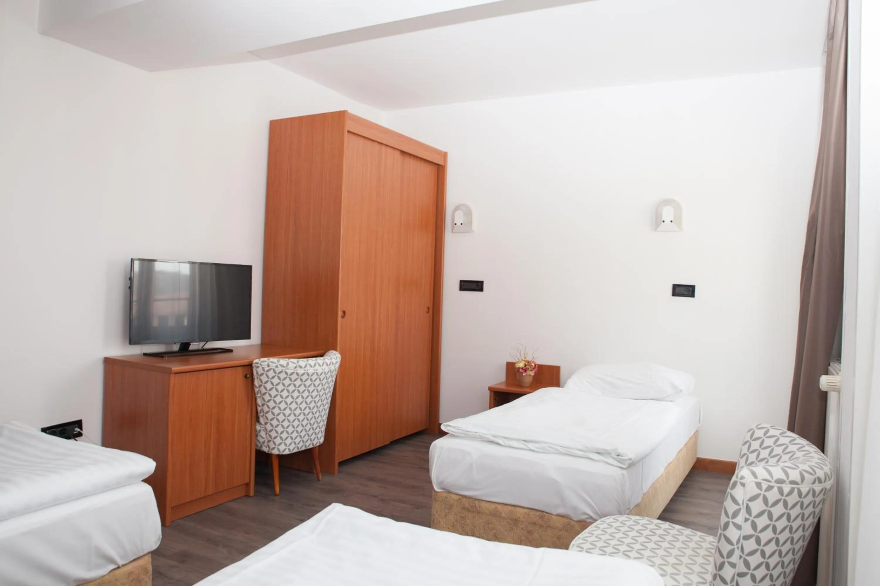 Bed in Sabotin, Hotel & Restaurant