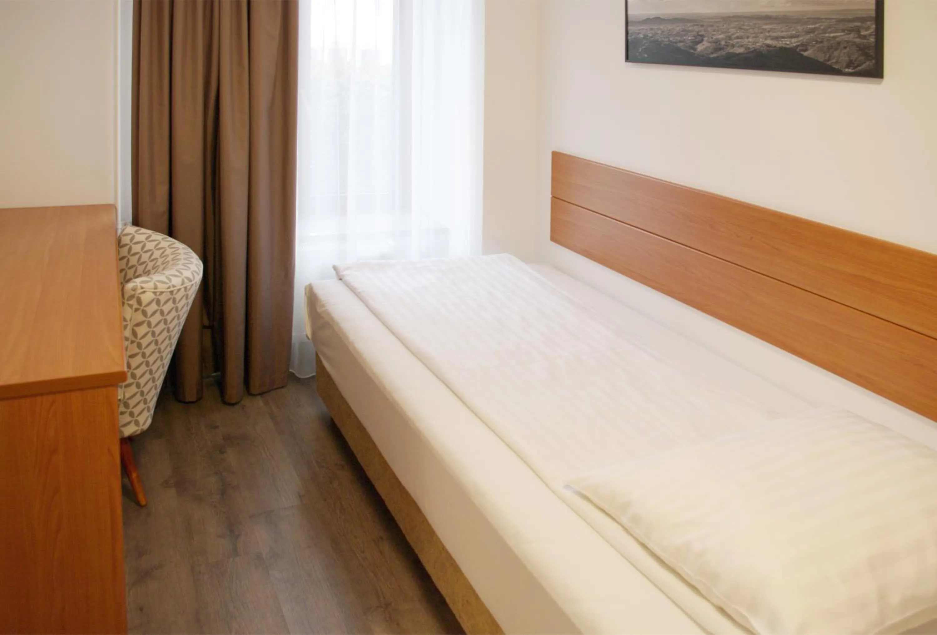 Bed in Sabotin, Hotel & Restaurant