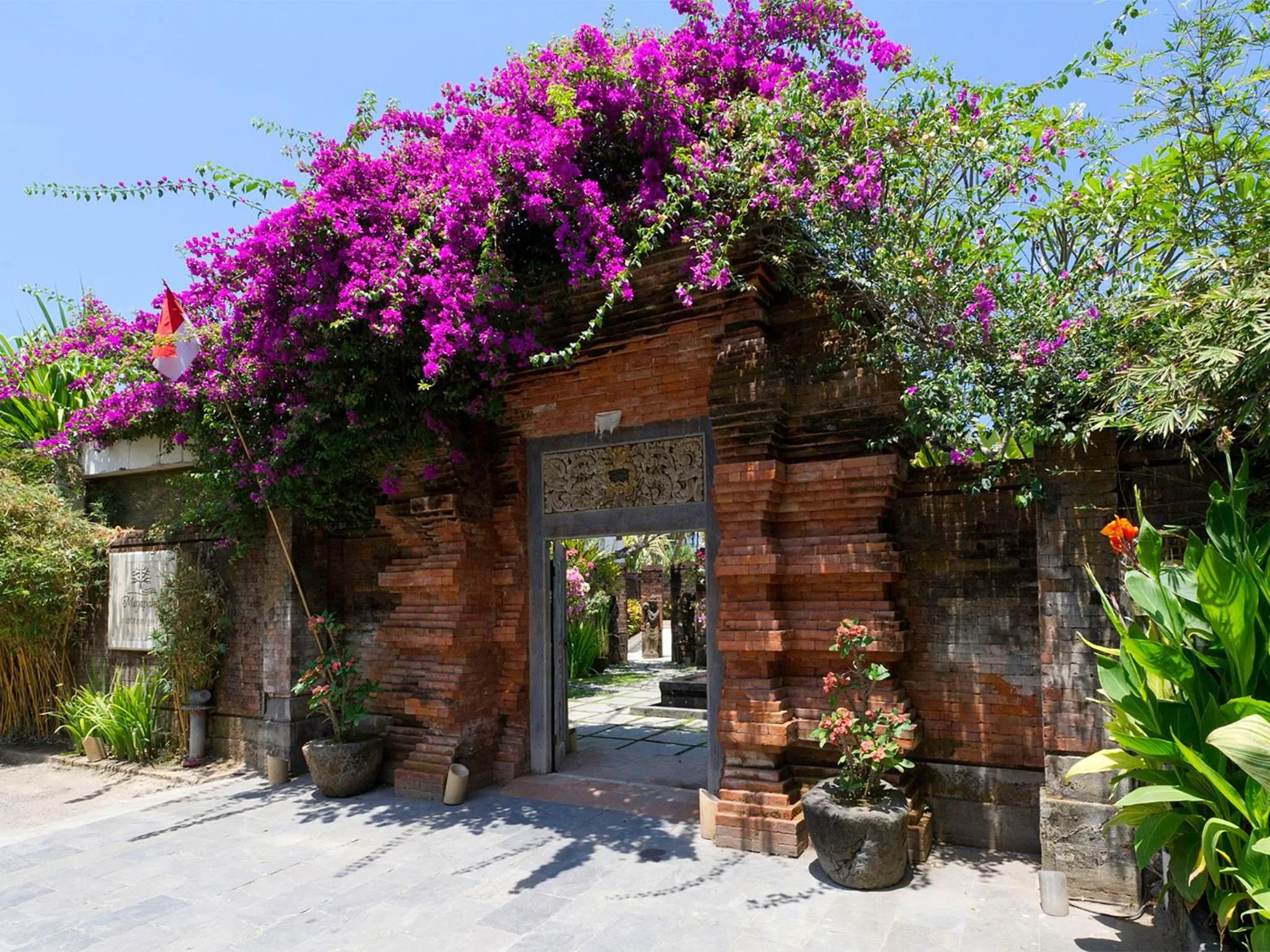 Property building in Majapahit Beach Villas by Nakula