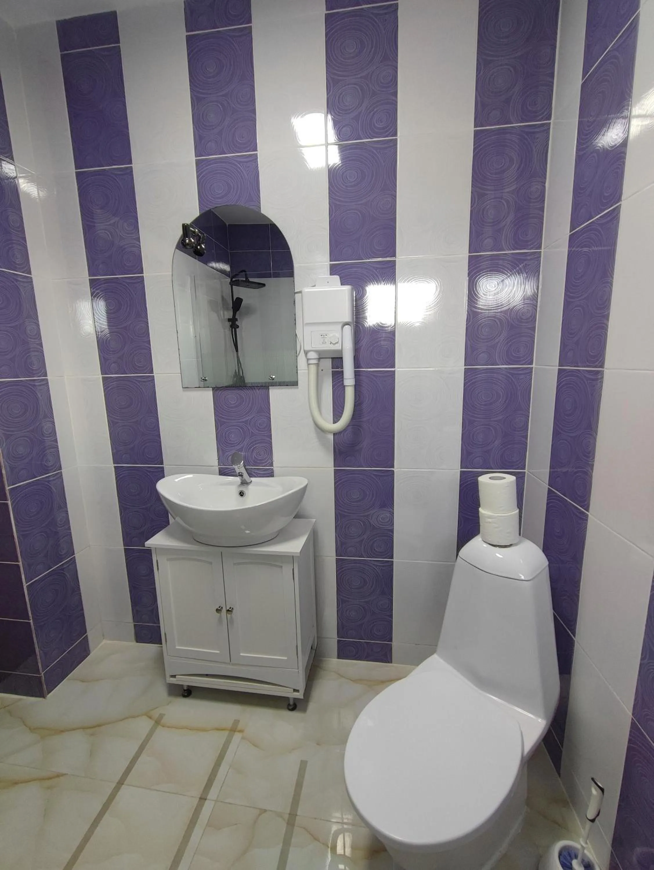 Toilet in Iris SMART Boutique Self Check-in 24h