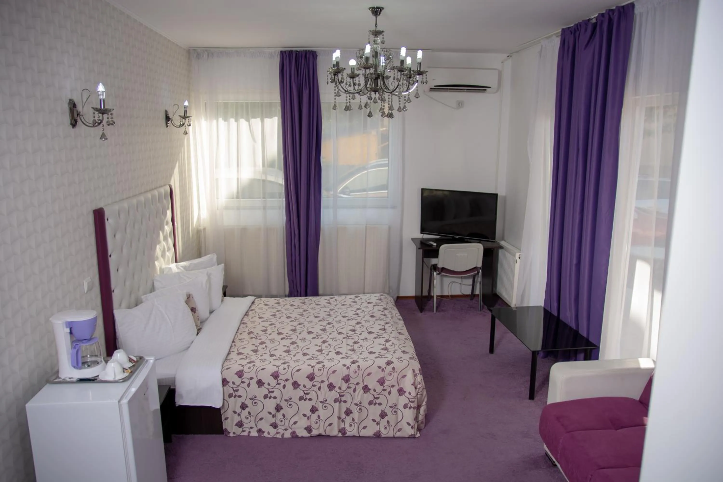 Photo of the whole room, Bed in Iris SMART Boutique Self Check-in 24h