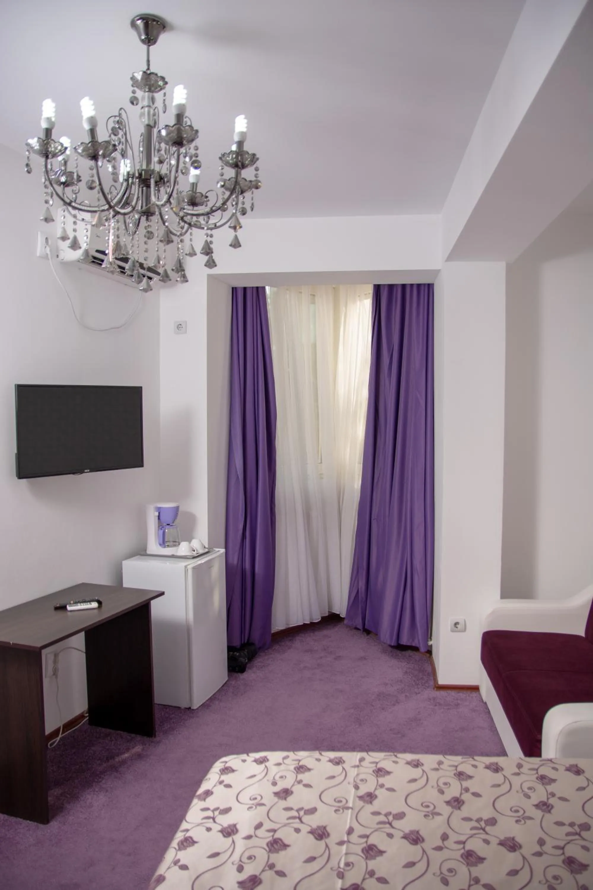 Photo of the whole room, Bed in Iris SMART Boutique Self Check-in 24h
