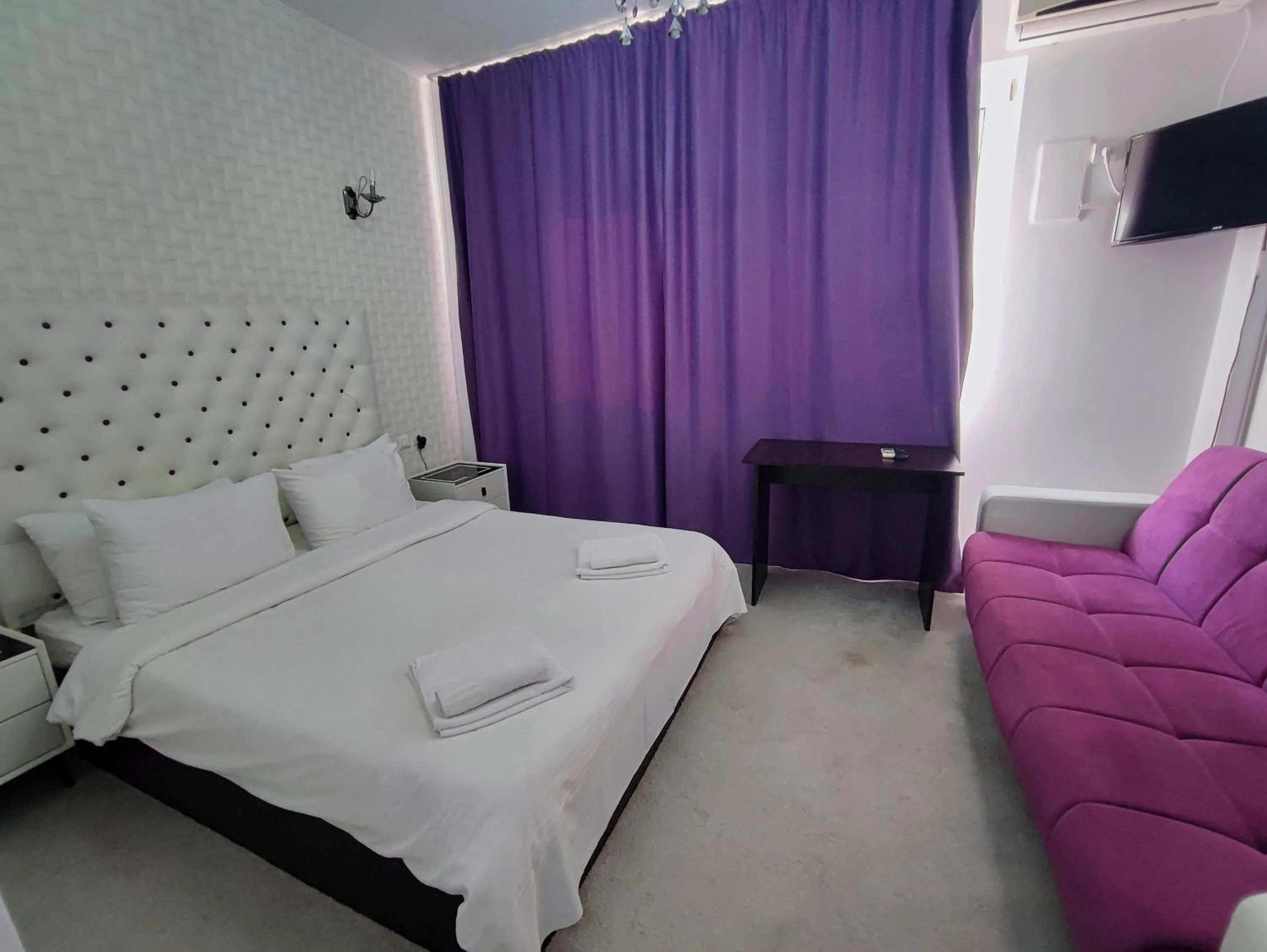 Photo of the whole room, Bed in Iris SMART Boutique Self Check-in 24h