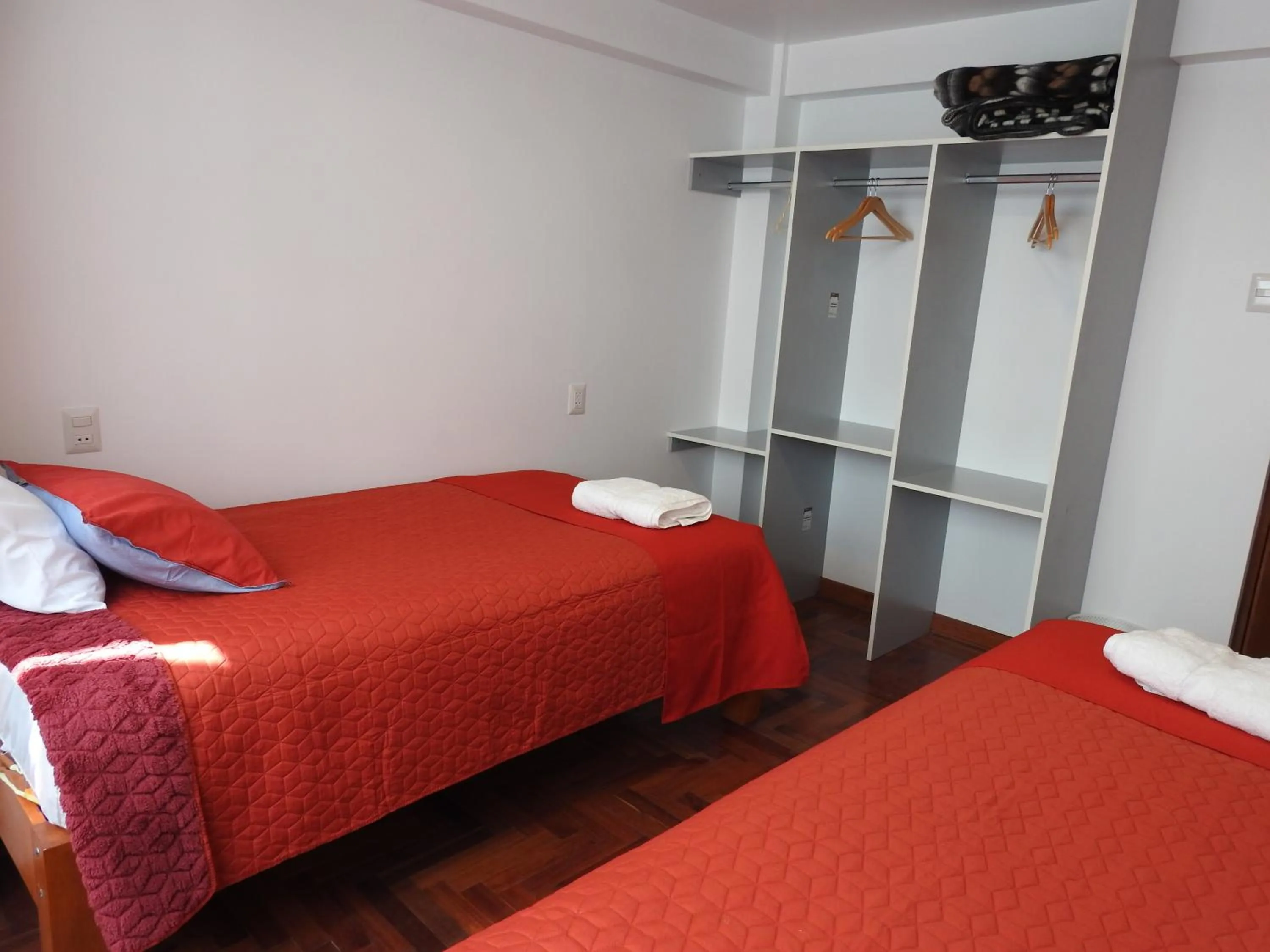 Property building, Bed in Mayte Apartment