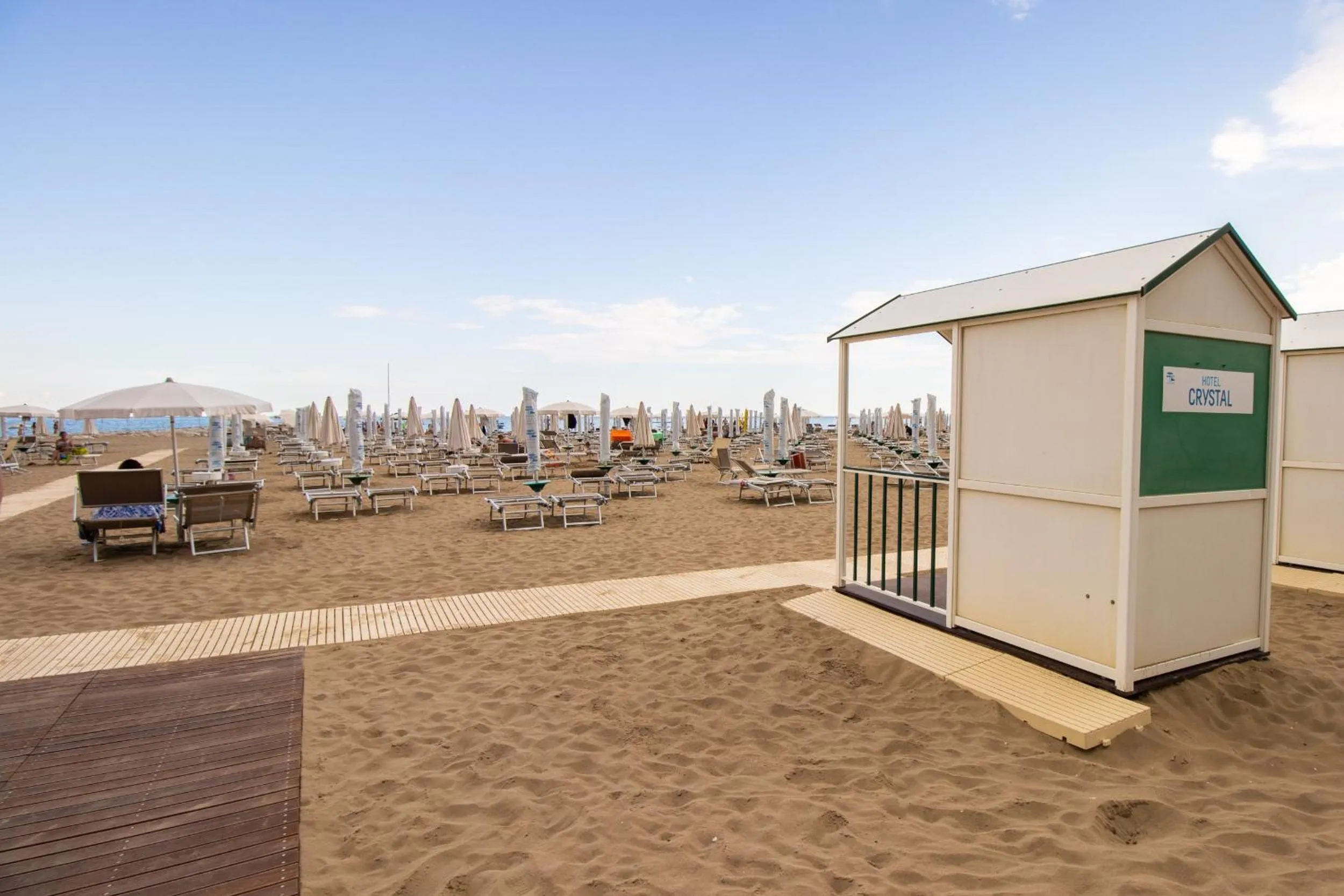 Beach in Hotel Crystal