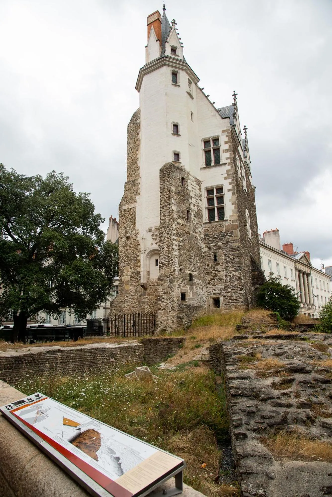 Nearby landmark in SOZO Hotel