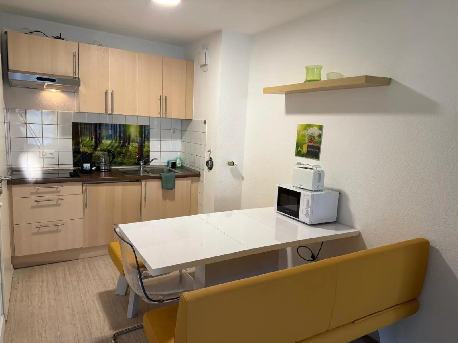 Dining area in Apartments Jahnstraße