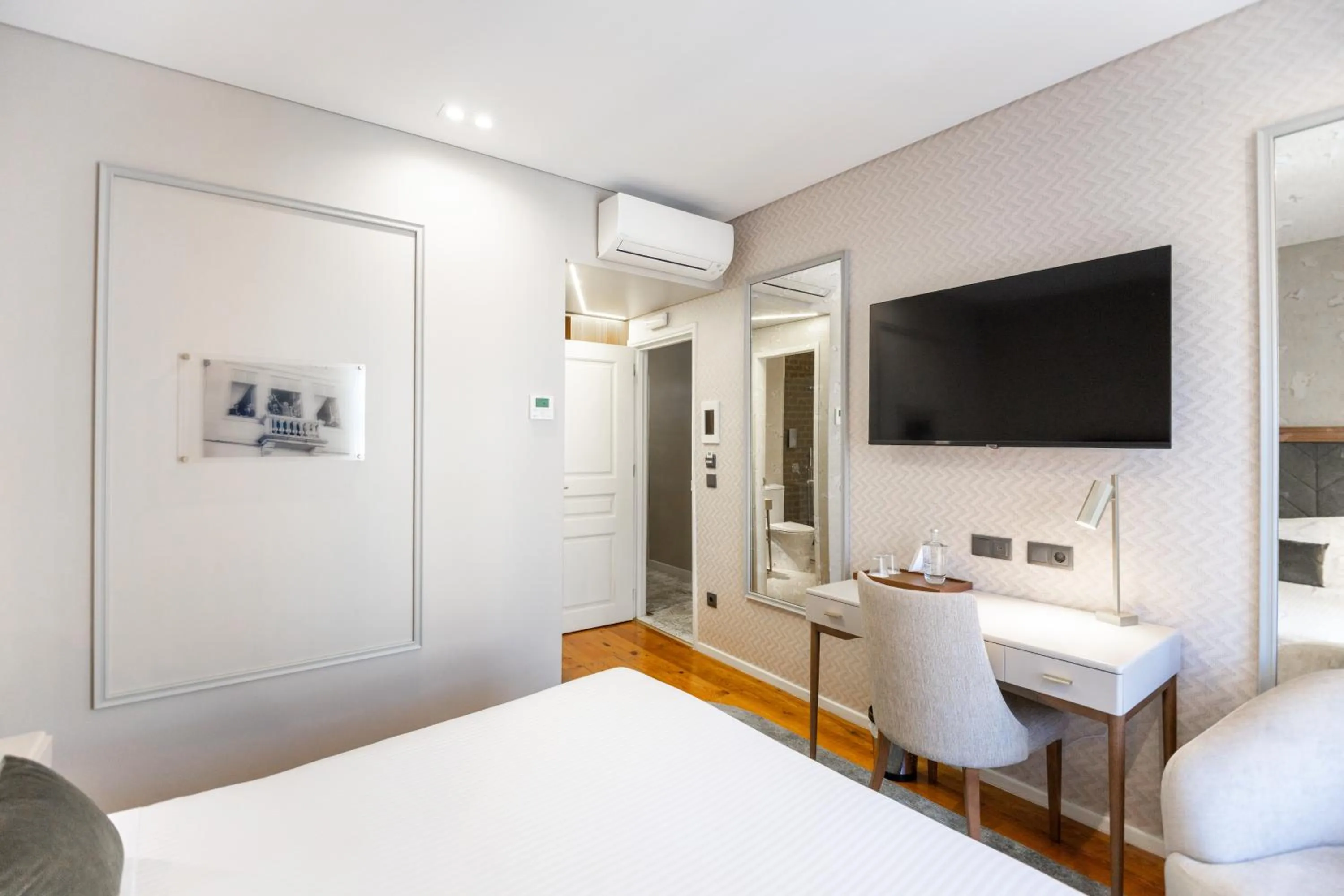 TV and multimedia, Bed in Avenida Boutique Hotel