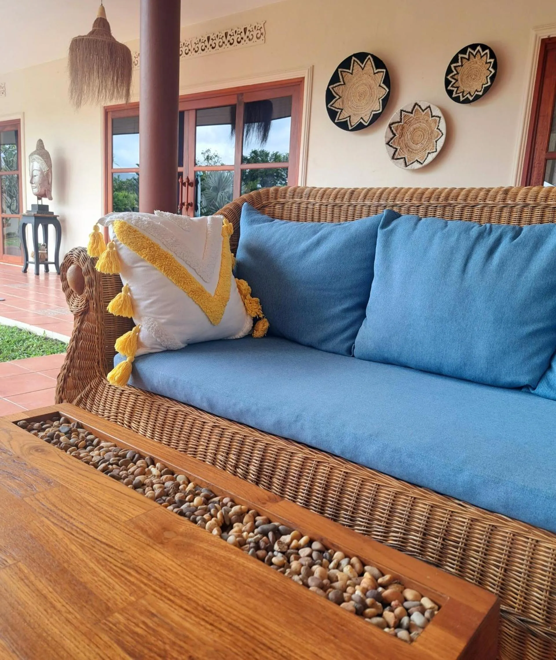 Seating area in Laura's Guest House-adult only-