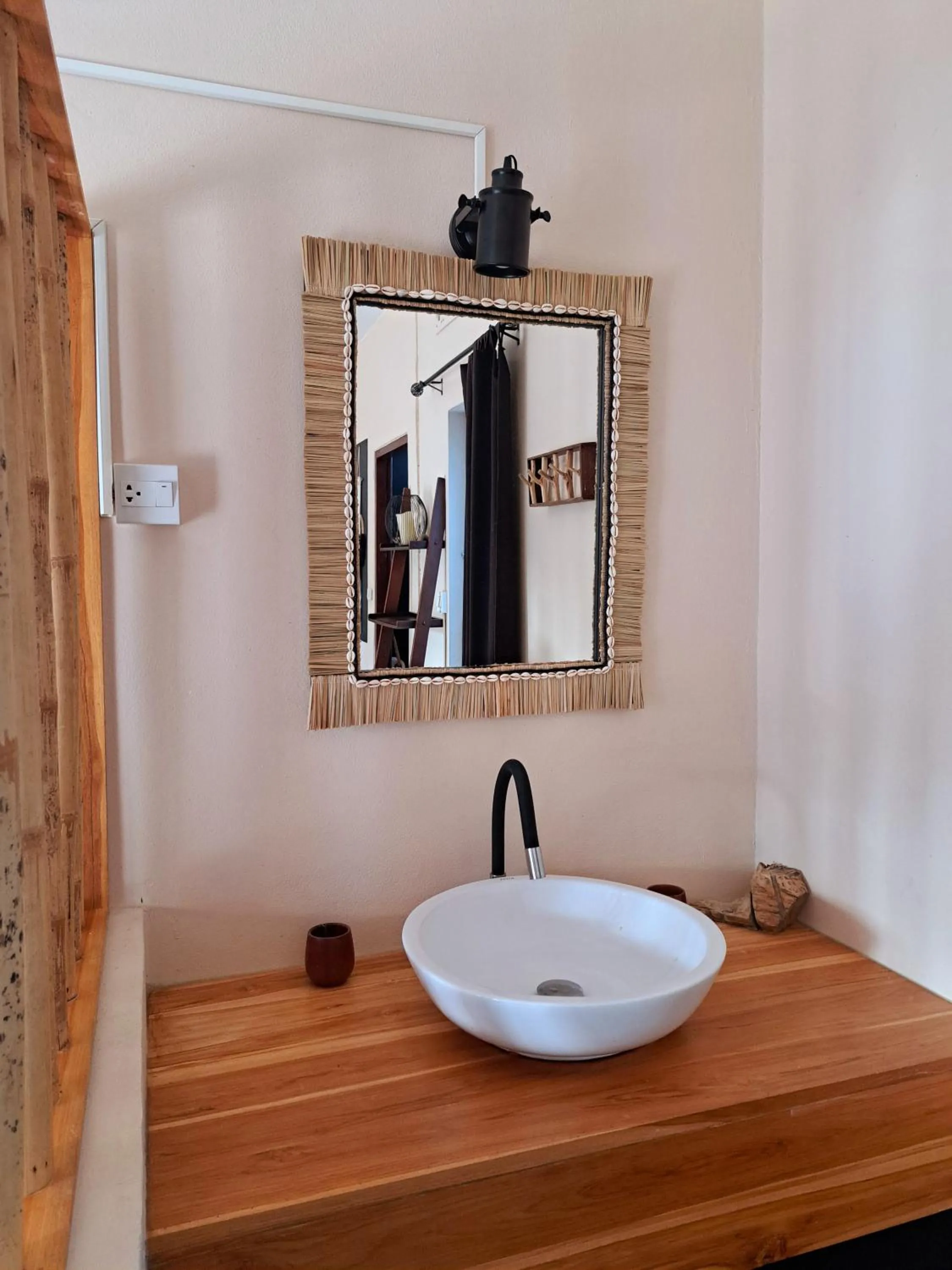 Bathroom in Laura's Guest House-adult only-