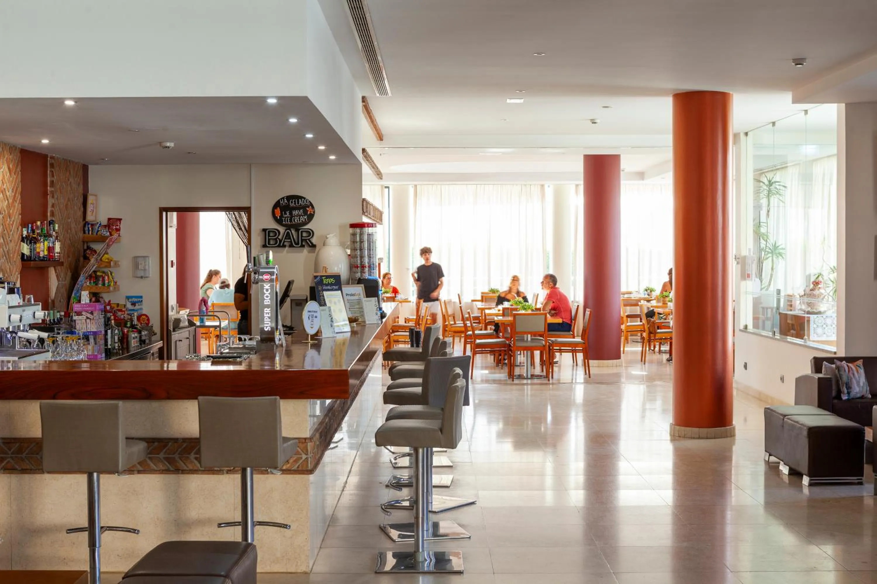 Lounge or bar in Hotel Praia Sol