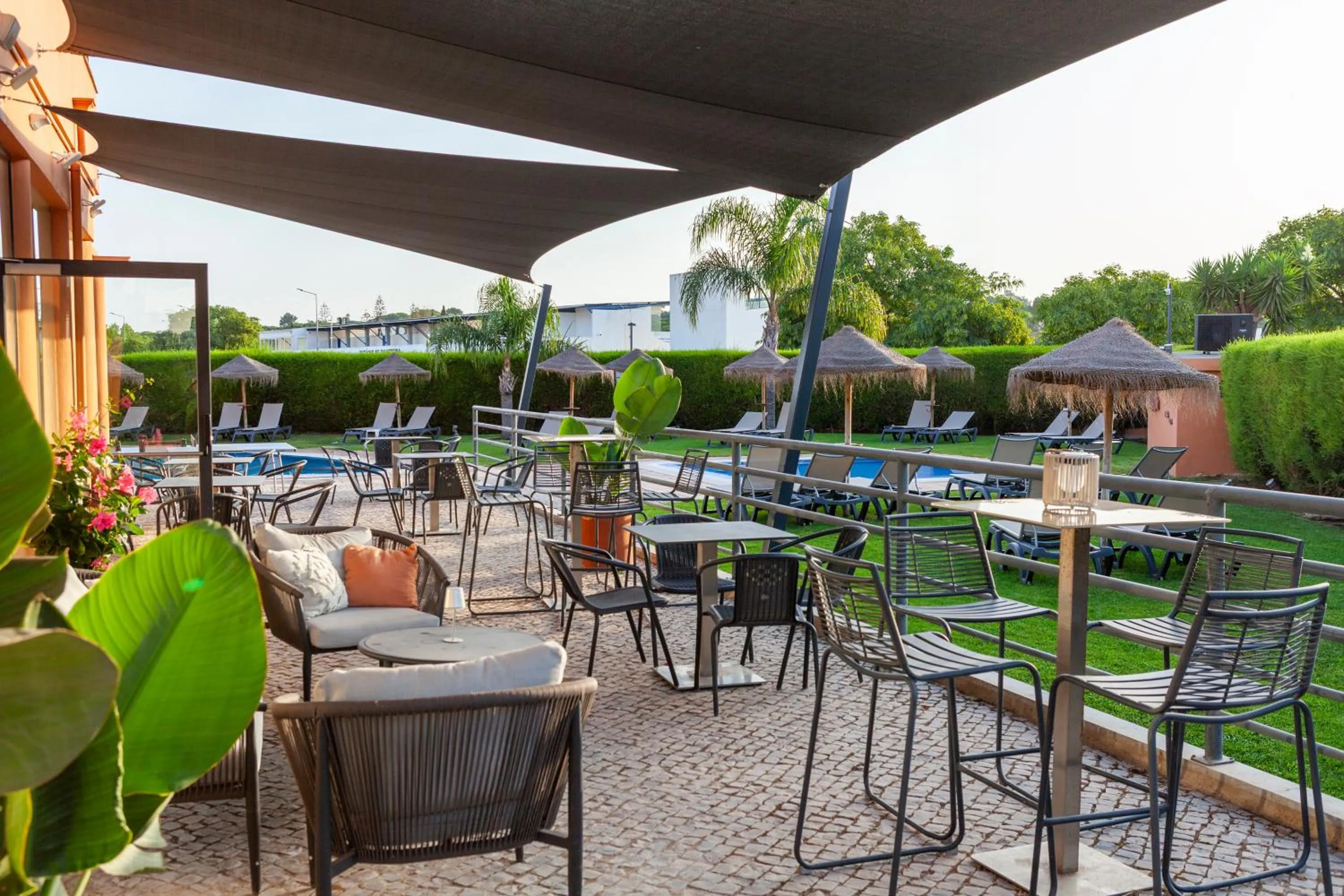Swimming pool in Hotel Praia Sol