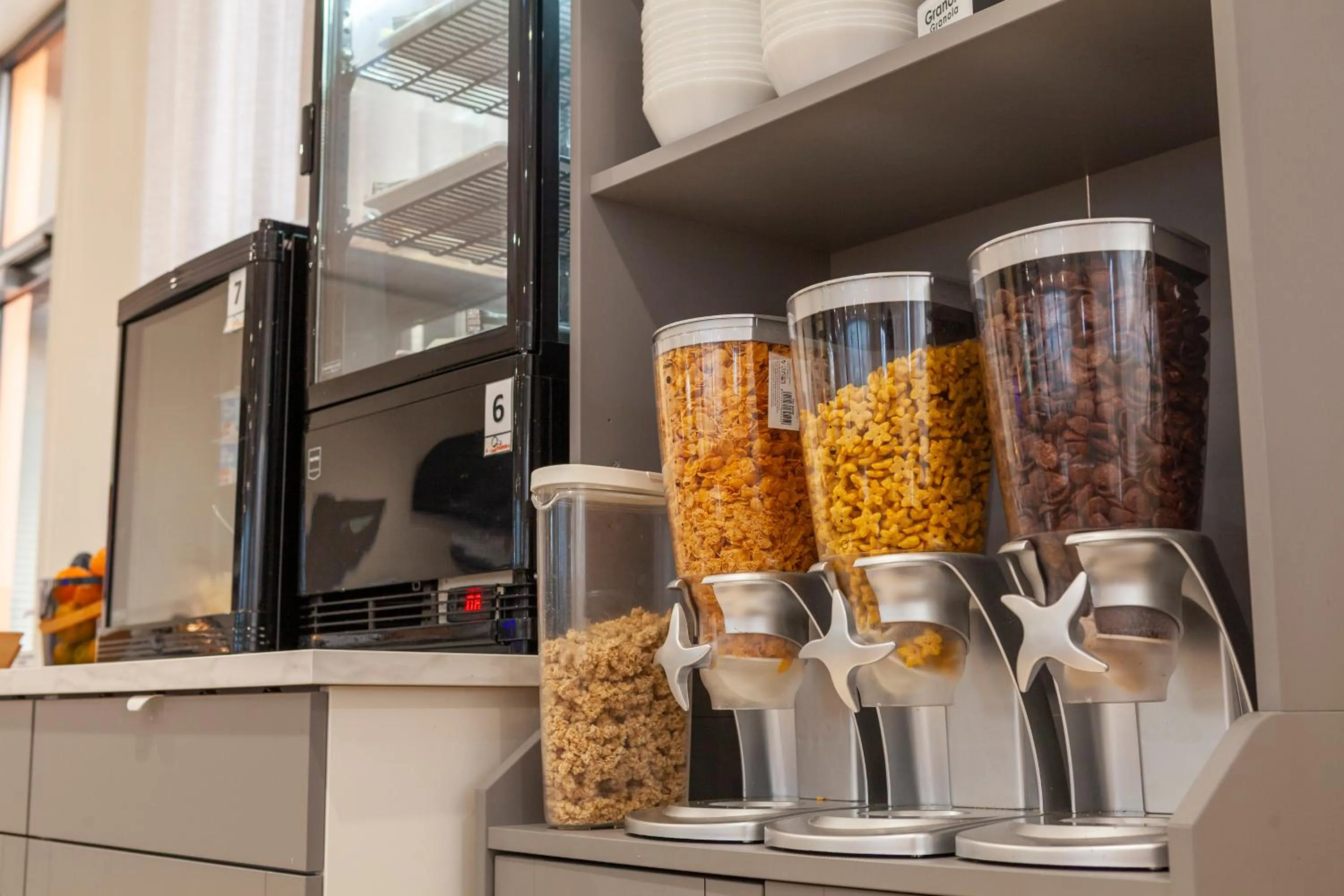 Buffet breakfast in Hotel Praia Sol