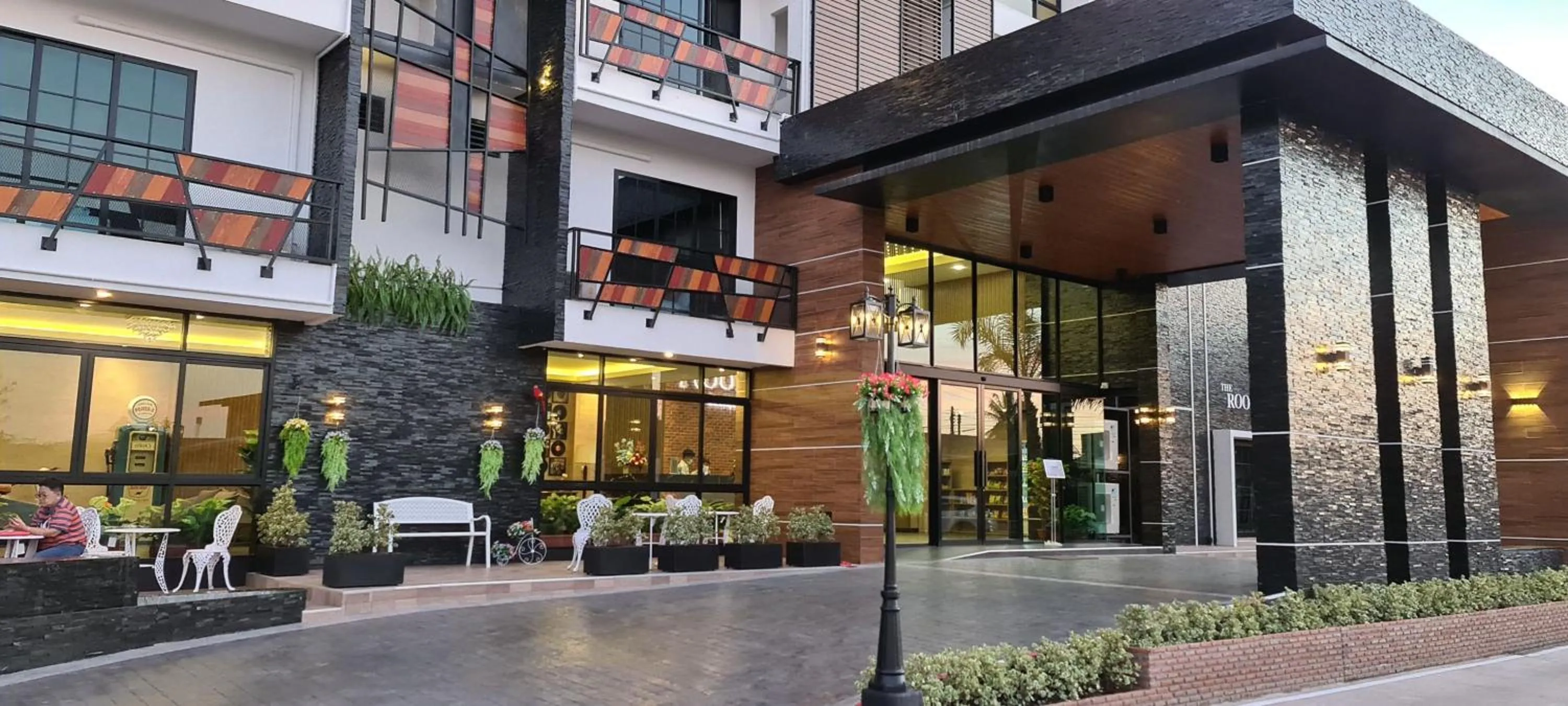 The Room Boutique Hotel