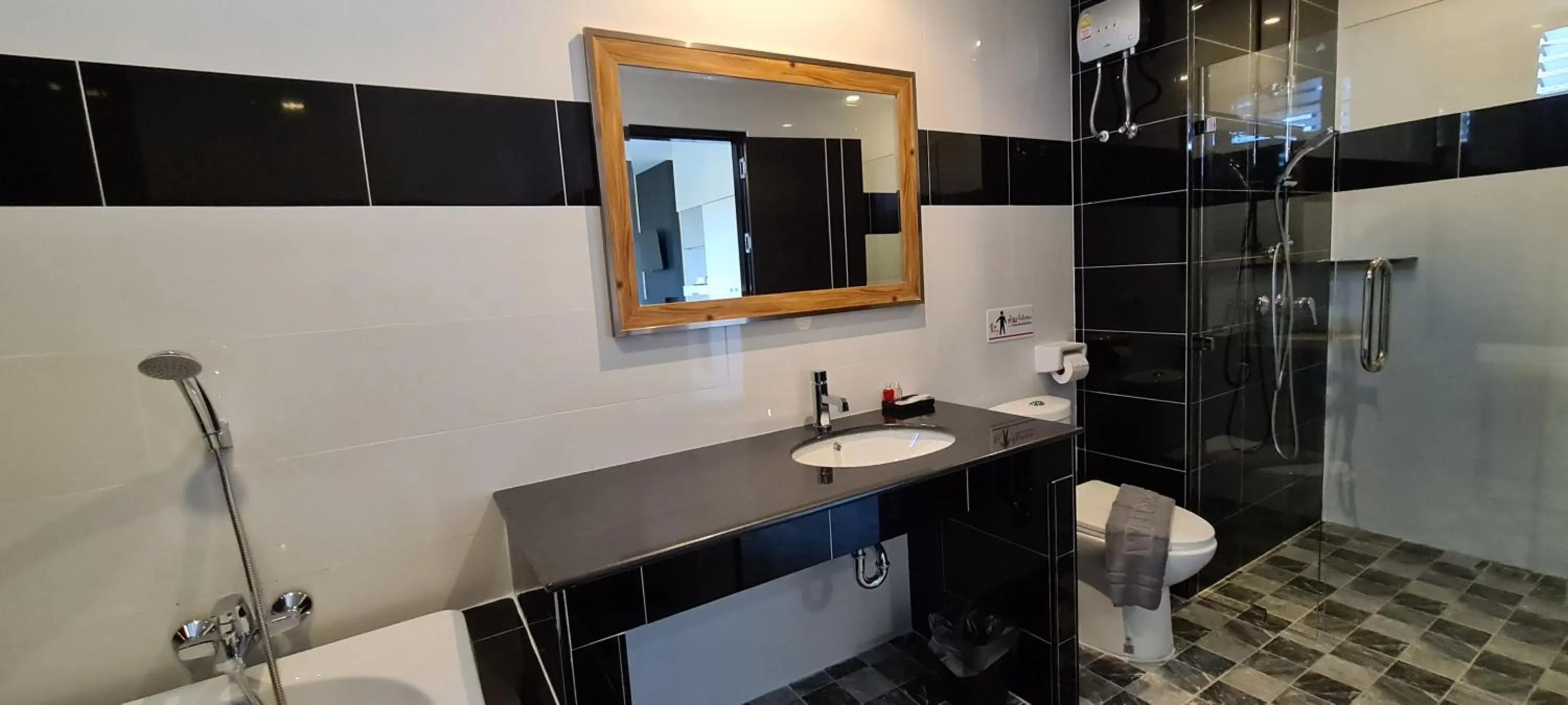 The Room Boutique Hotel