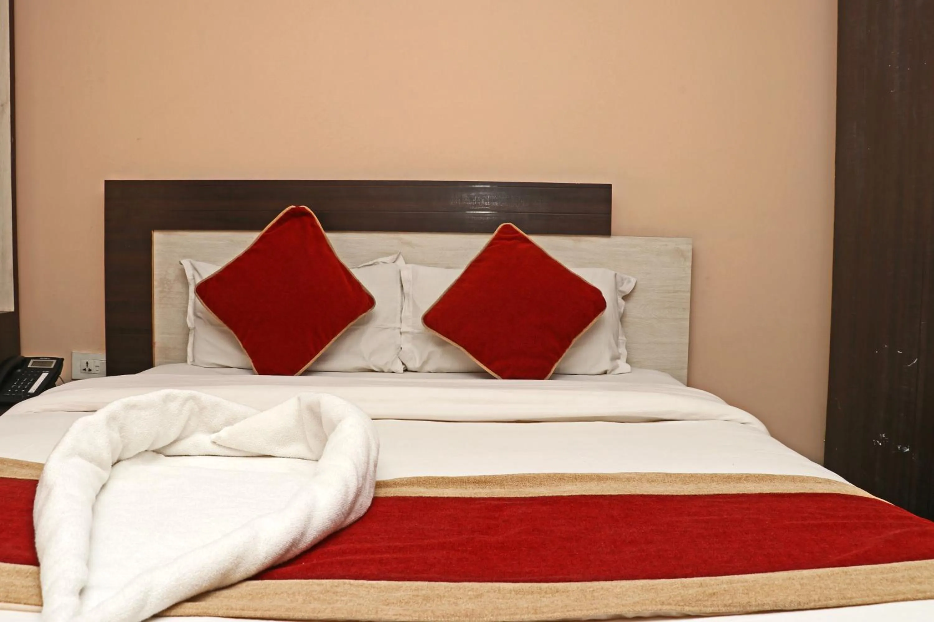 Bedroom in Hotel Readers Inn Pvt.Ltd