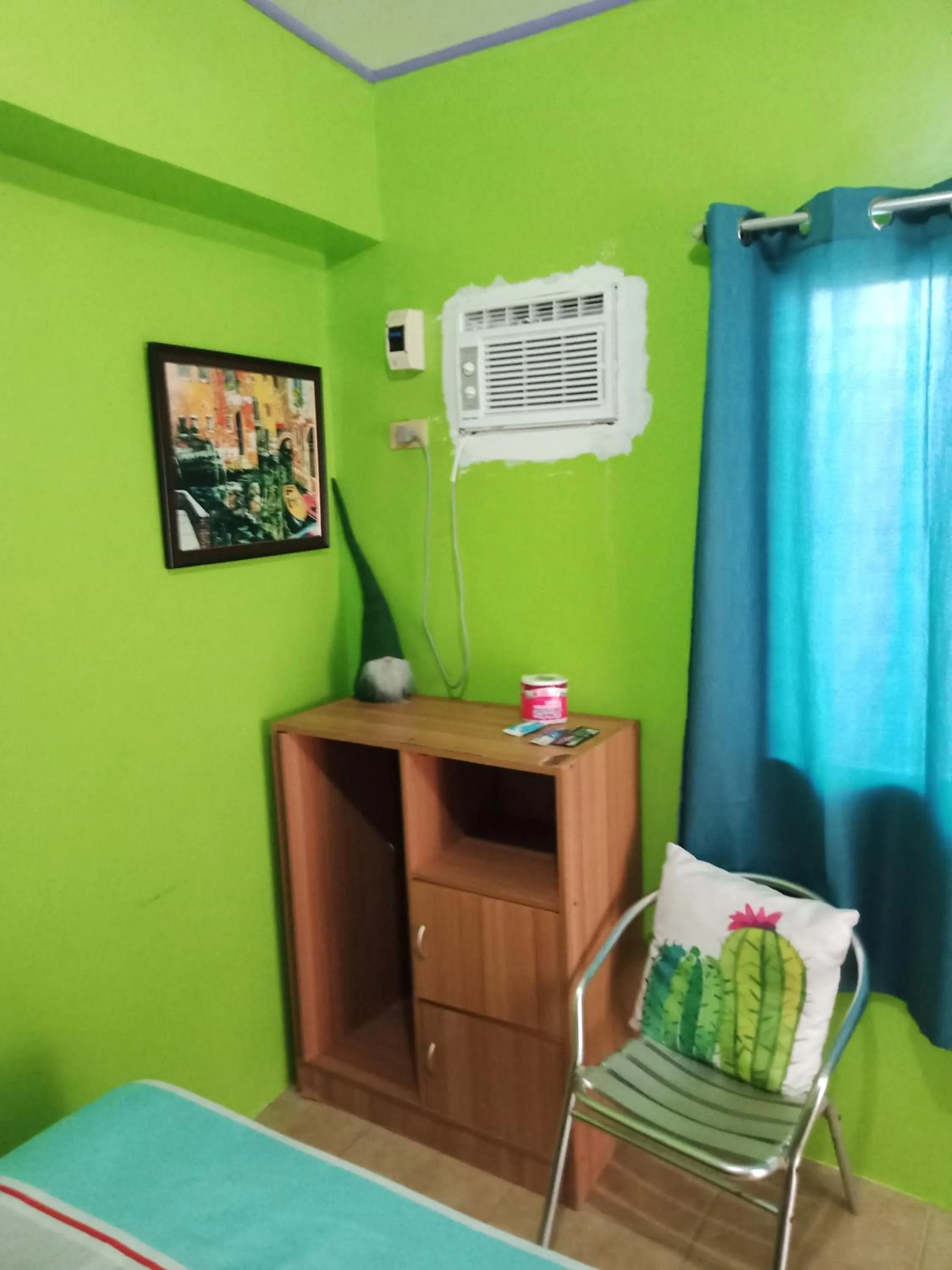 Bed in SmallFry's Beach Resort