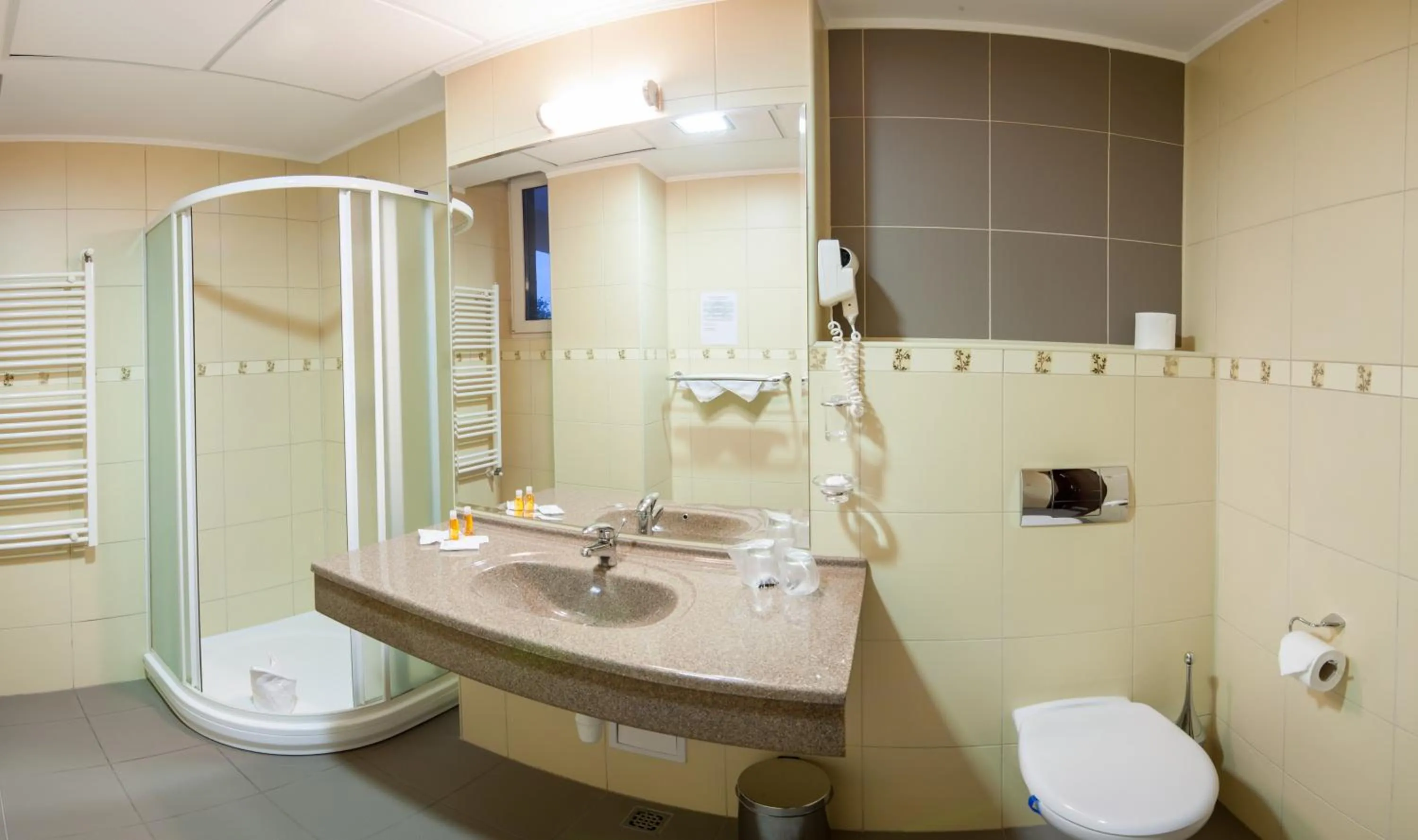 Bathroom in Splendid Conference & Spa Hotel – Adults Only